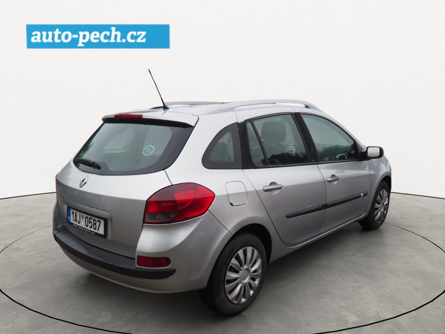 Renault Clio, 1.5 dCi 63 kW - fotka 4