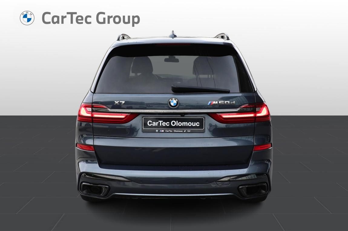 BMW X7, M50d - fotka 4