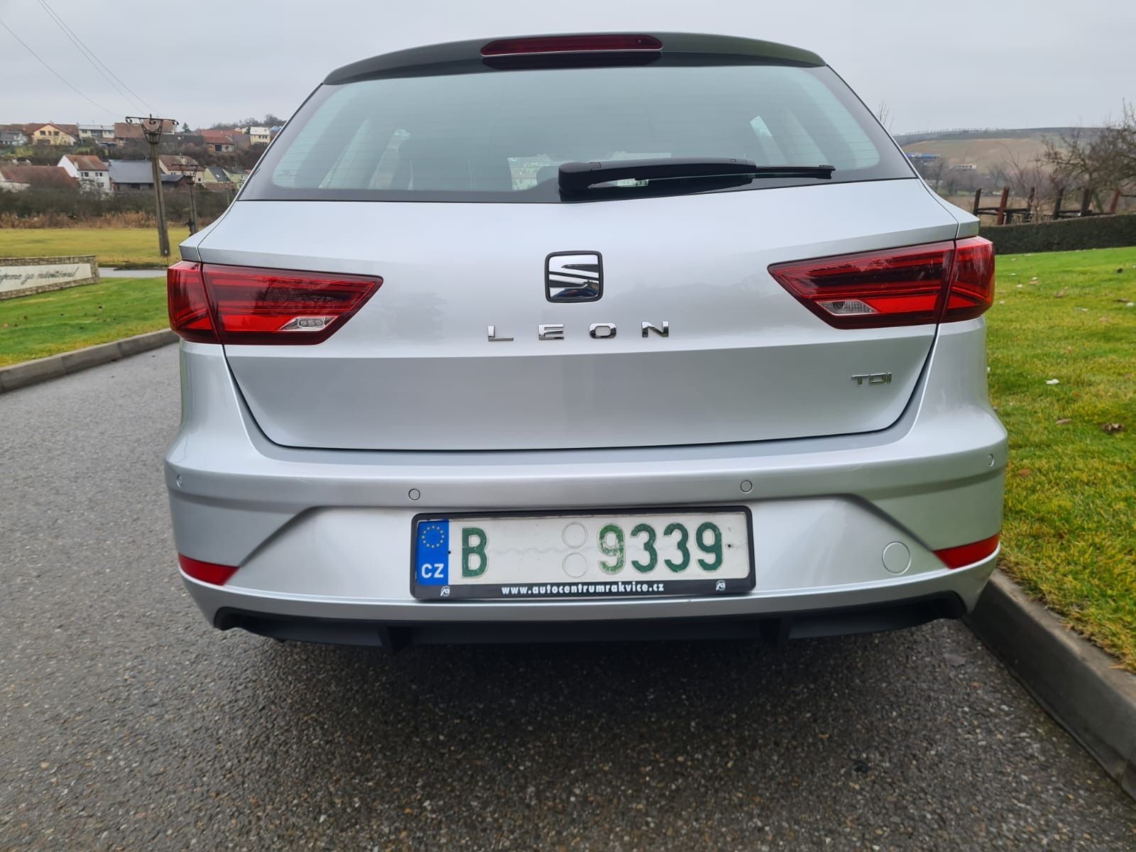 Seat Leon, 1.6 TDi ST 85KW DSG NAV - fotka 6