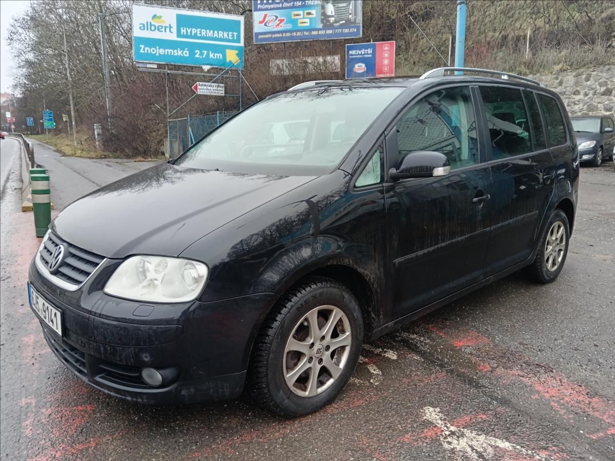 Volkswagen Touran, 2,0 - fotka 5