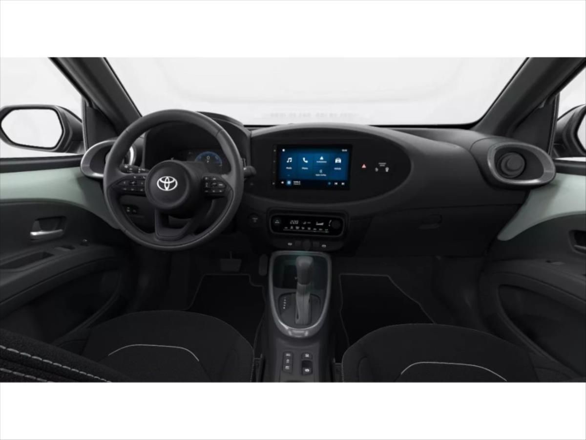 Toyota Aygo, X hybrid Style - fotka 3