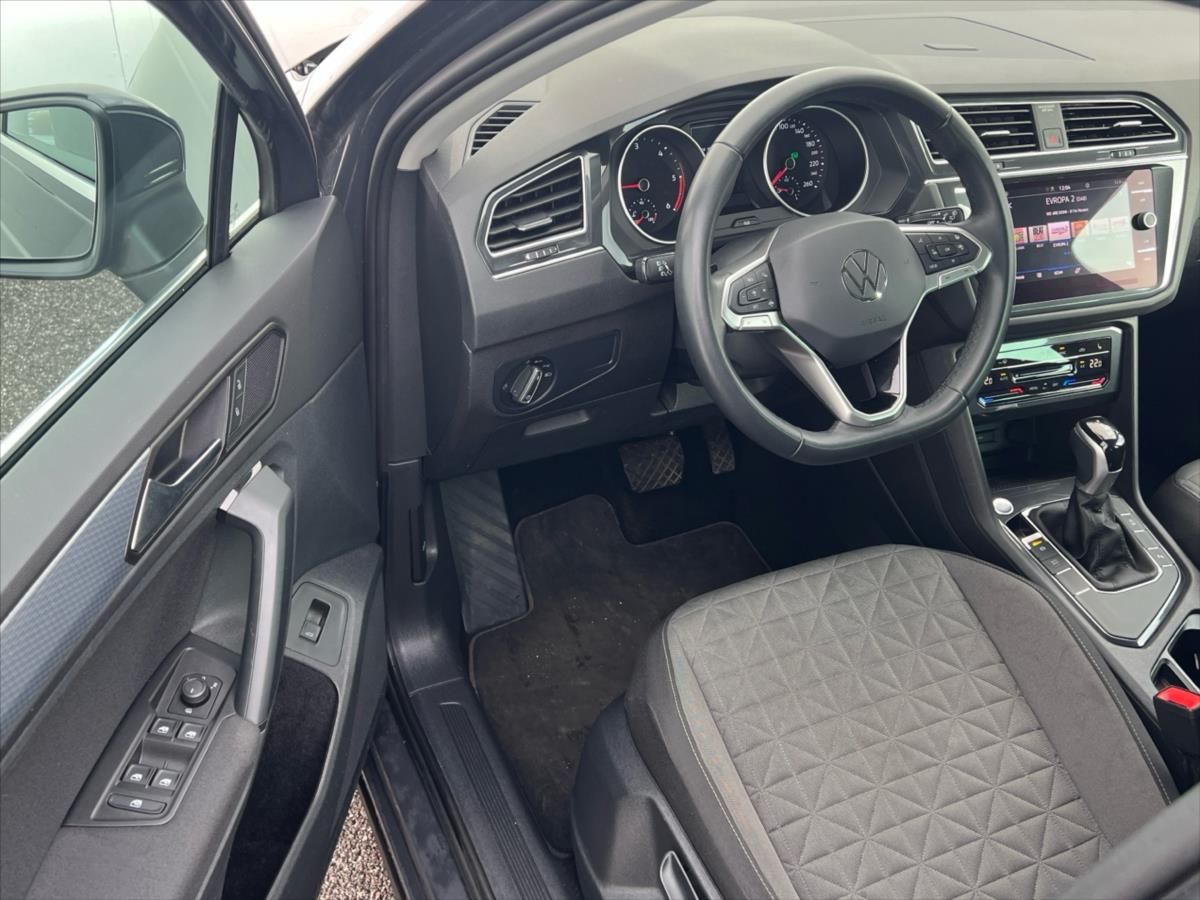 Volkswagen Tiguan, 2,0 TDi 110kW 7DSG LIFE - fotka 6