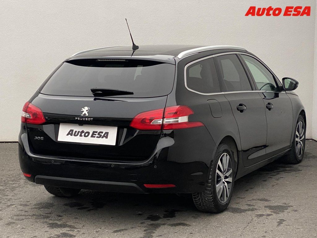 Peugeot 308, 1.5 HDi,Allure,navi - fotka 4