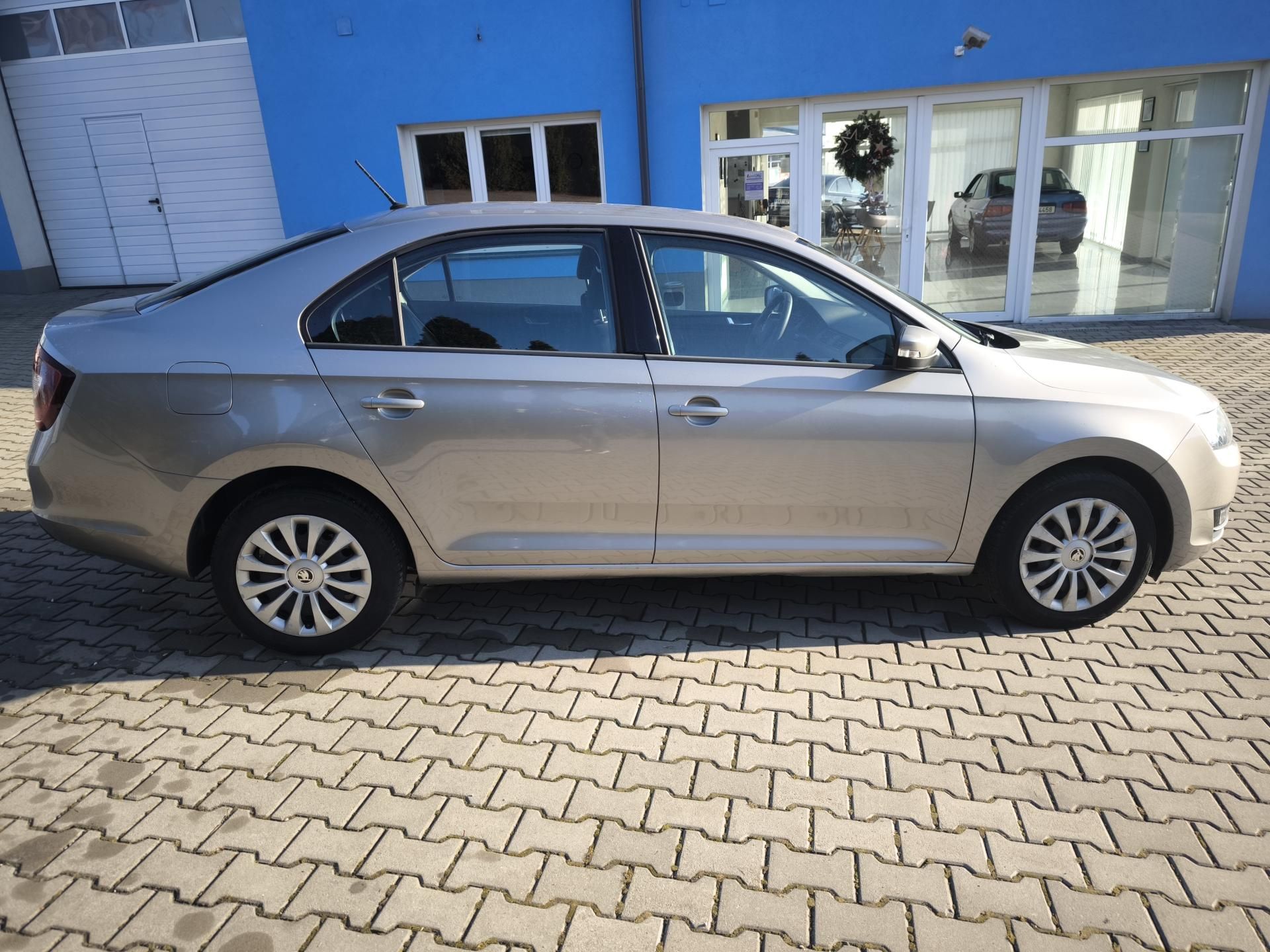 Škoda Rapid, 1.0 TSI - fotka 4