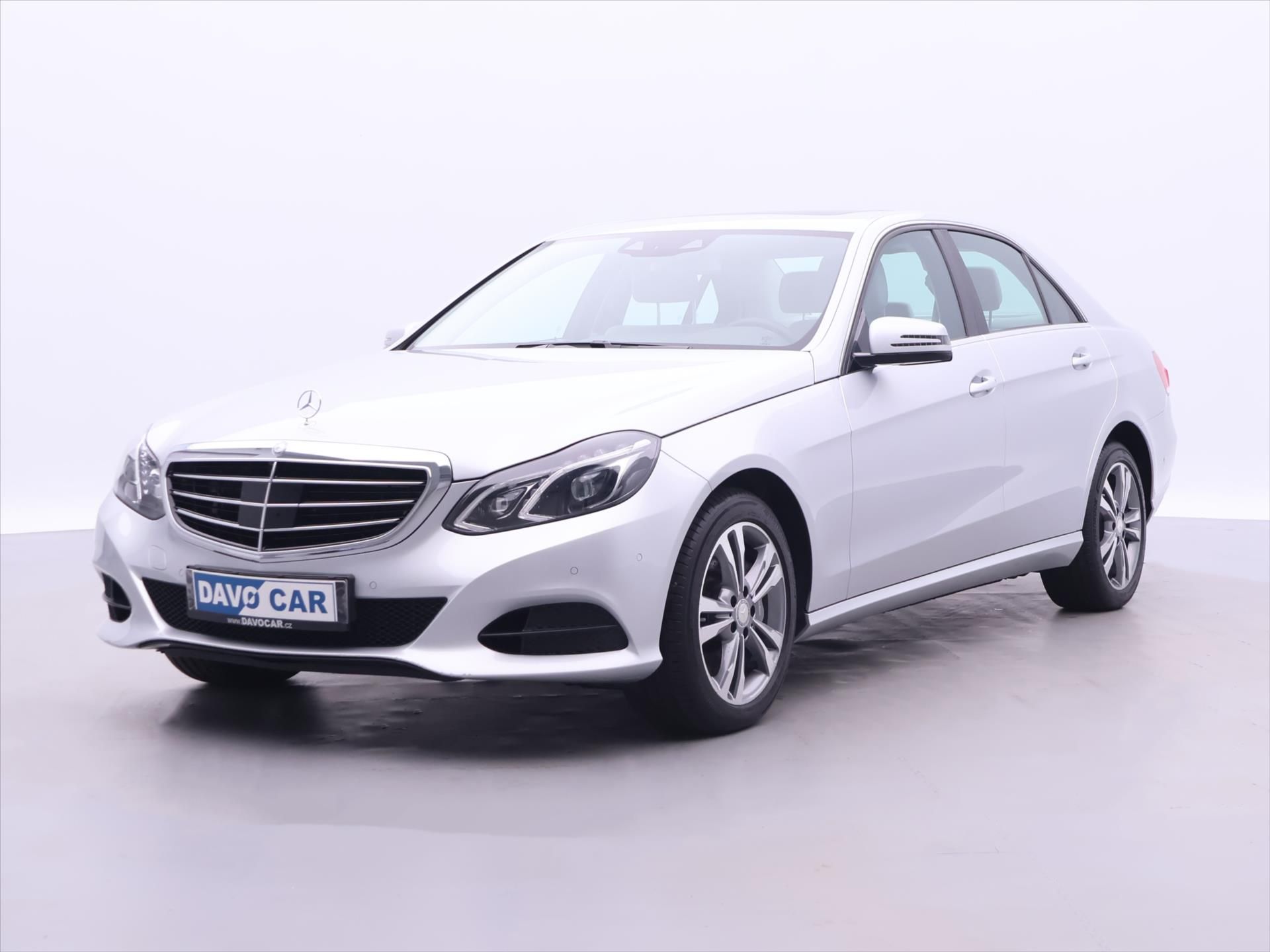 Mercedes-Benz Třídy E, 3,5 E 400 Serv.kniha LED - fotka 3