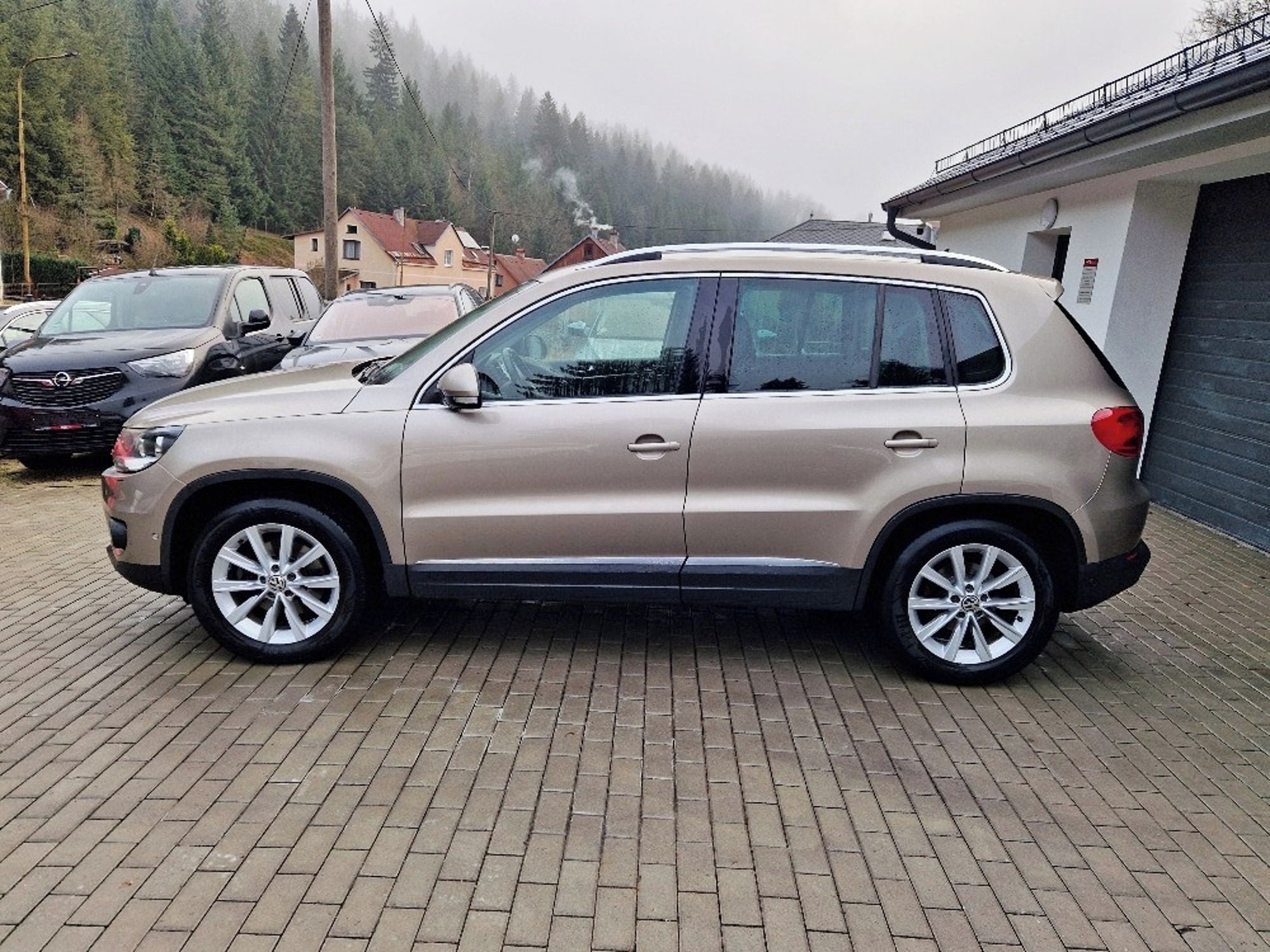 Volkswagen Tiguan, 1.4 TSi (118 kW), 4x4, tažné - fotka 5