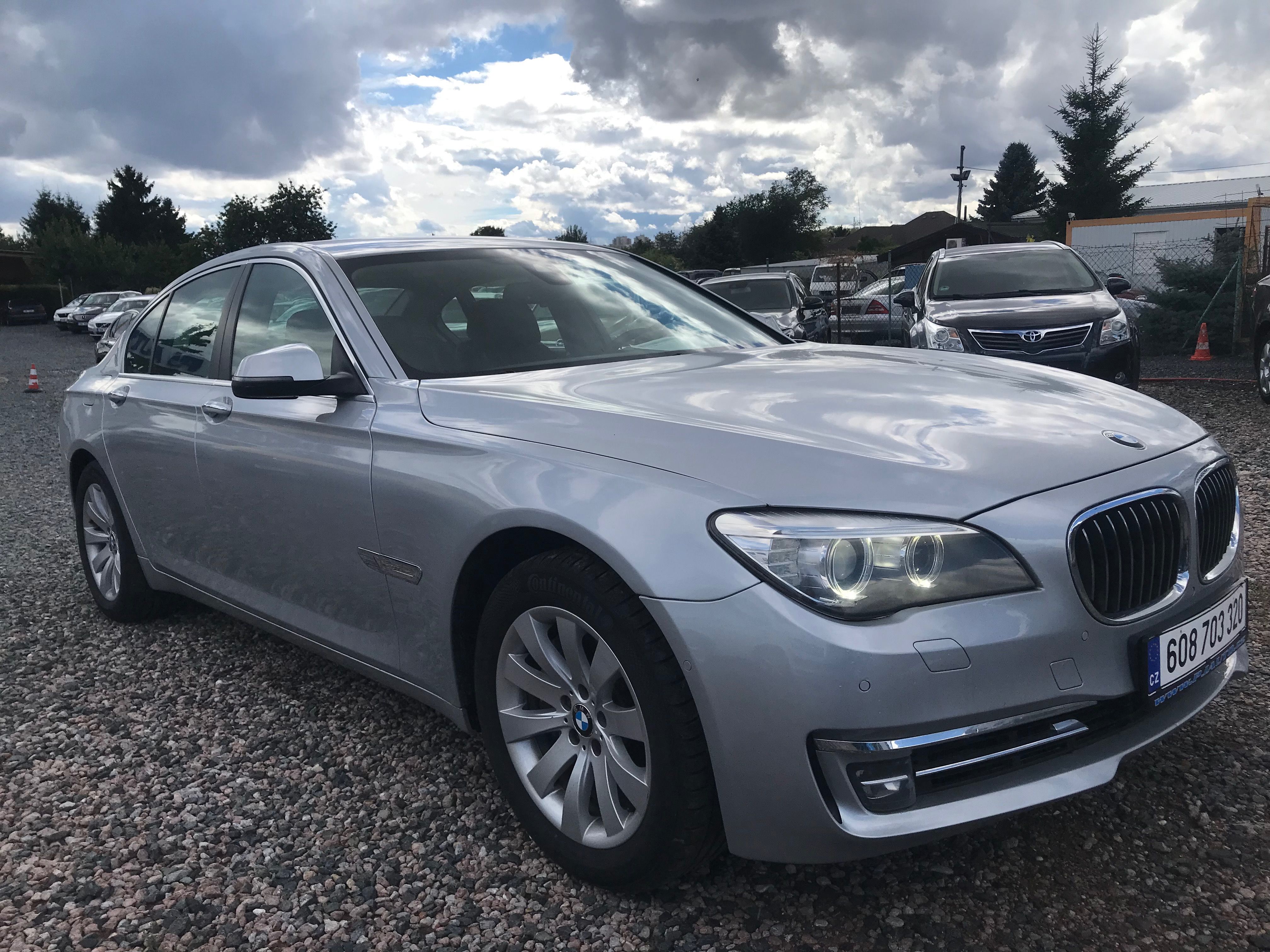 BMW Řada 7, 740d X-Drive,Facelift,Hud,ČR.. - fotka 3