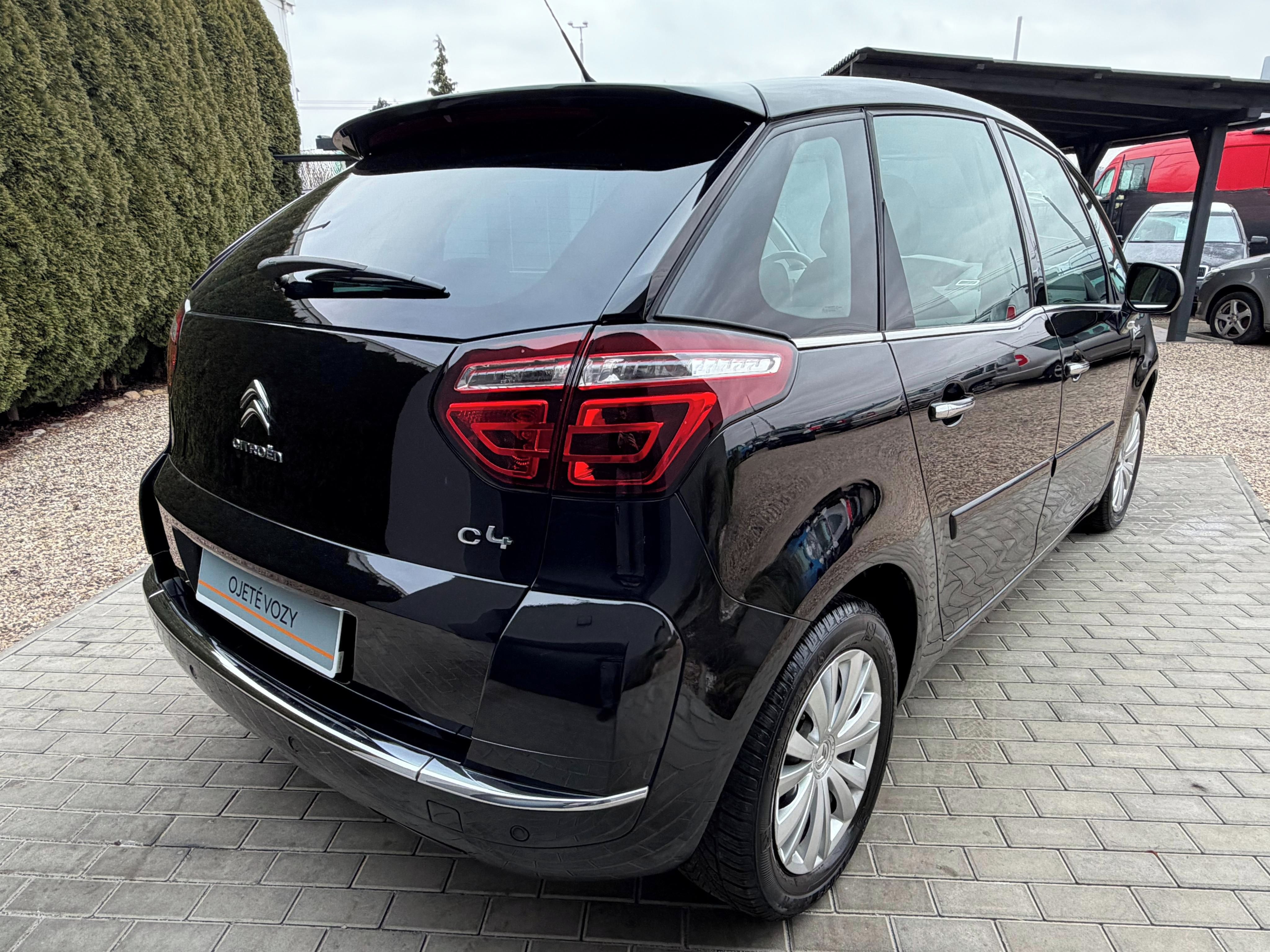 Citroën C4 Picasso, 1.6 HDI 82KW, Po 1. Majiteli - fotka 4