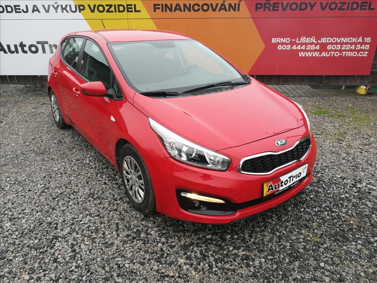 Kia Cee´d, 1,4 i CVVT 1.majitel - fotka 2