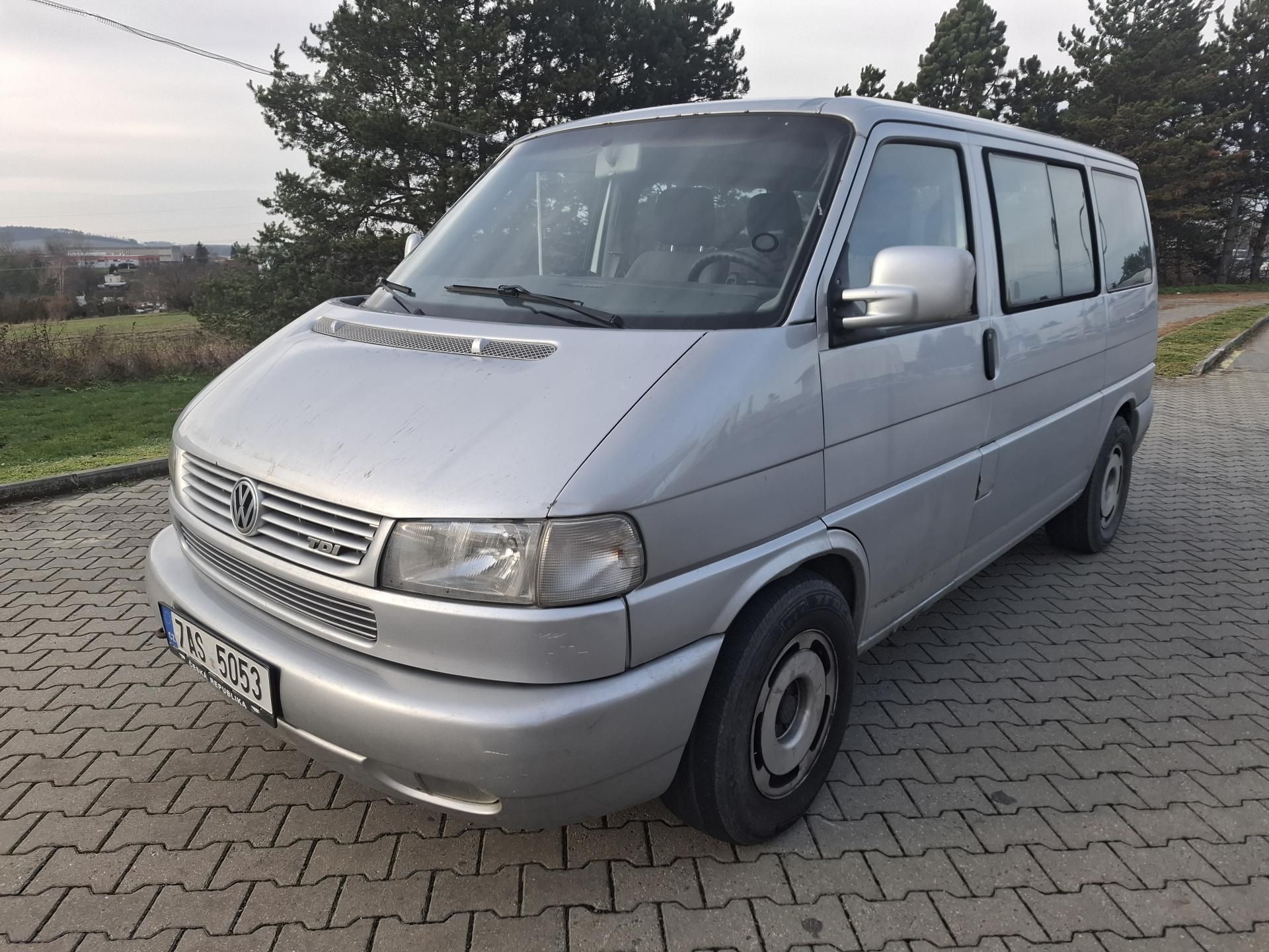 Volkswagen Multivan, T4 2,5 TDI - fotka 2