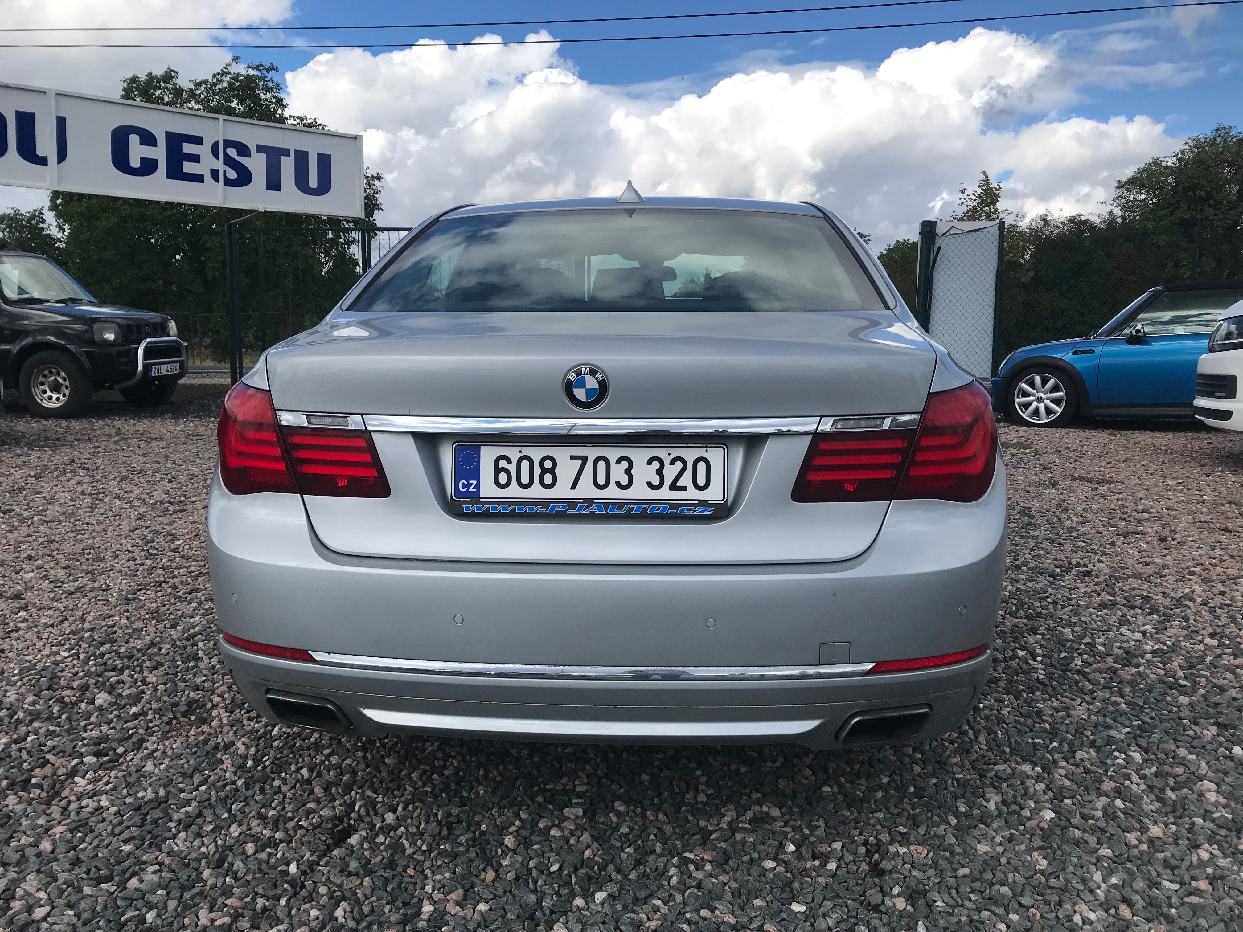 BMW Řada 7, 740d X-Drive,Facelift,Hud,ČR.. - fotka 6