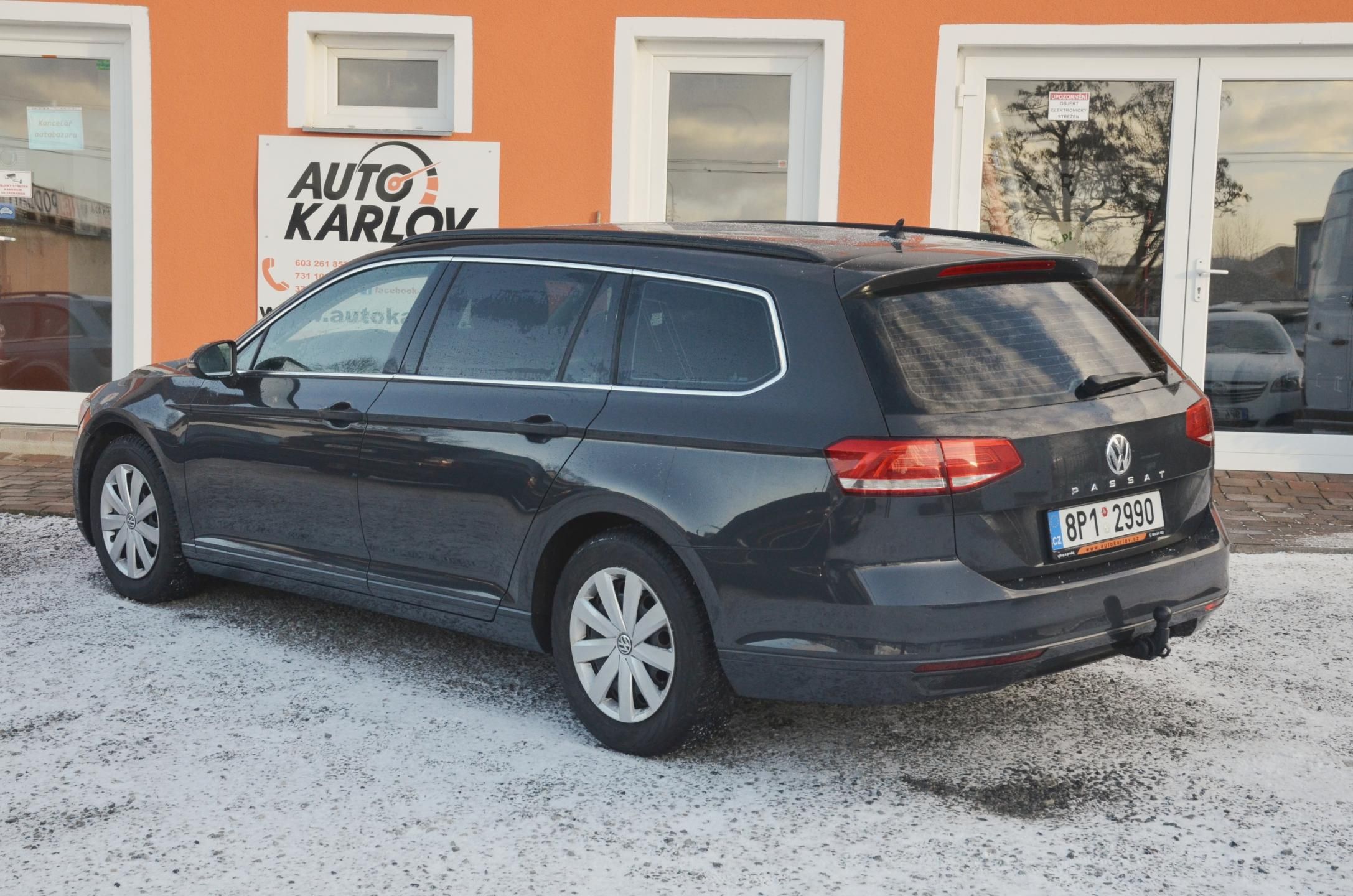Volkswagen Passat, 1.6 TDi 88kW Comfortline TAŽNÉ - fotka 4