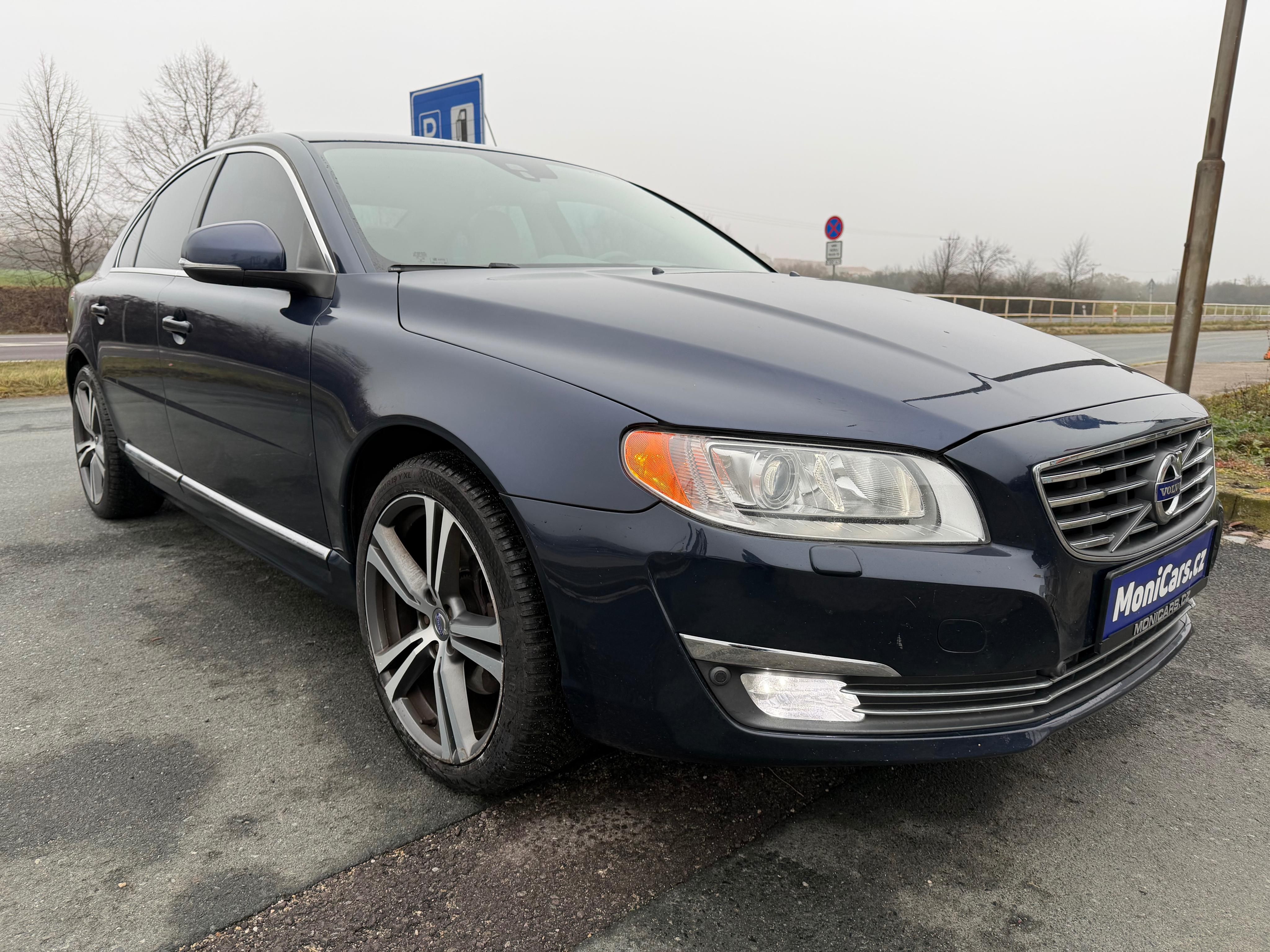 Volvo S80, 2.4 D5 158kW AUTOMAT, KŮŽE - fotka 3