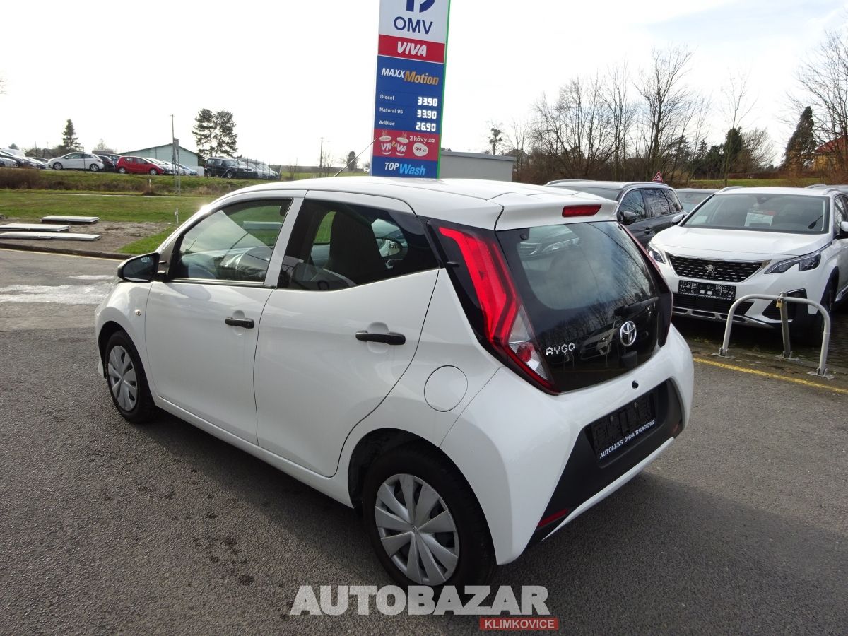 Toyota Aygo, 1,0 VVT-i - fotka 5
