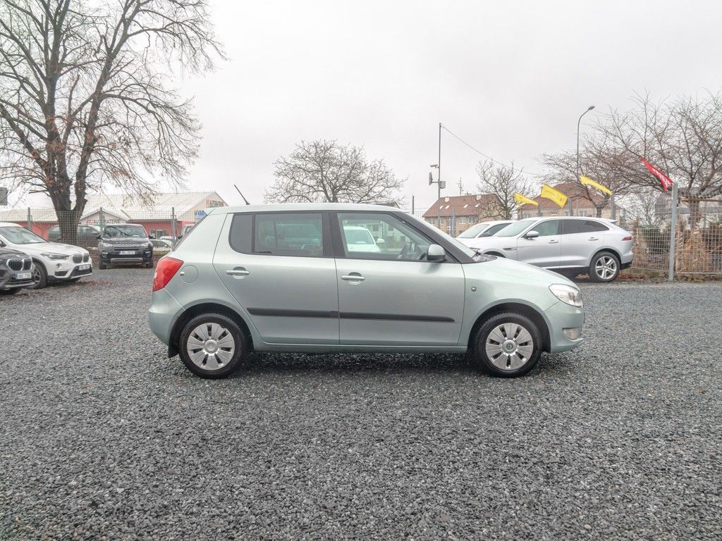 Škoda Fabia, 1.2HTP 51KW – KLIMA - fotka 4