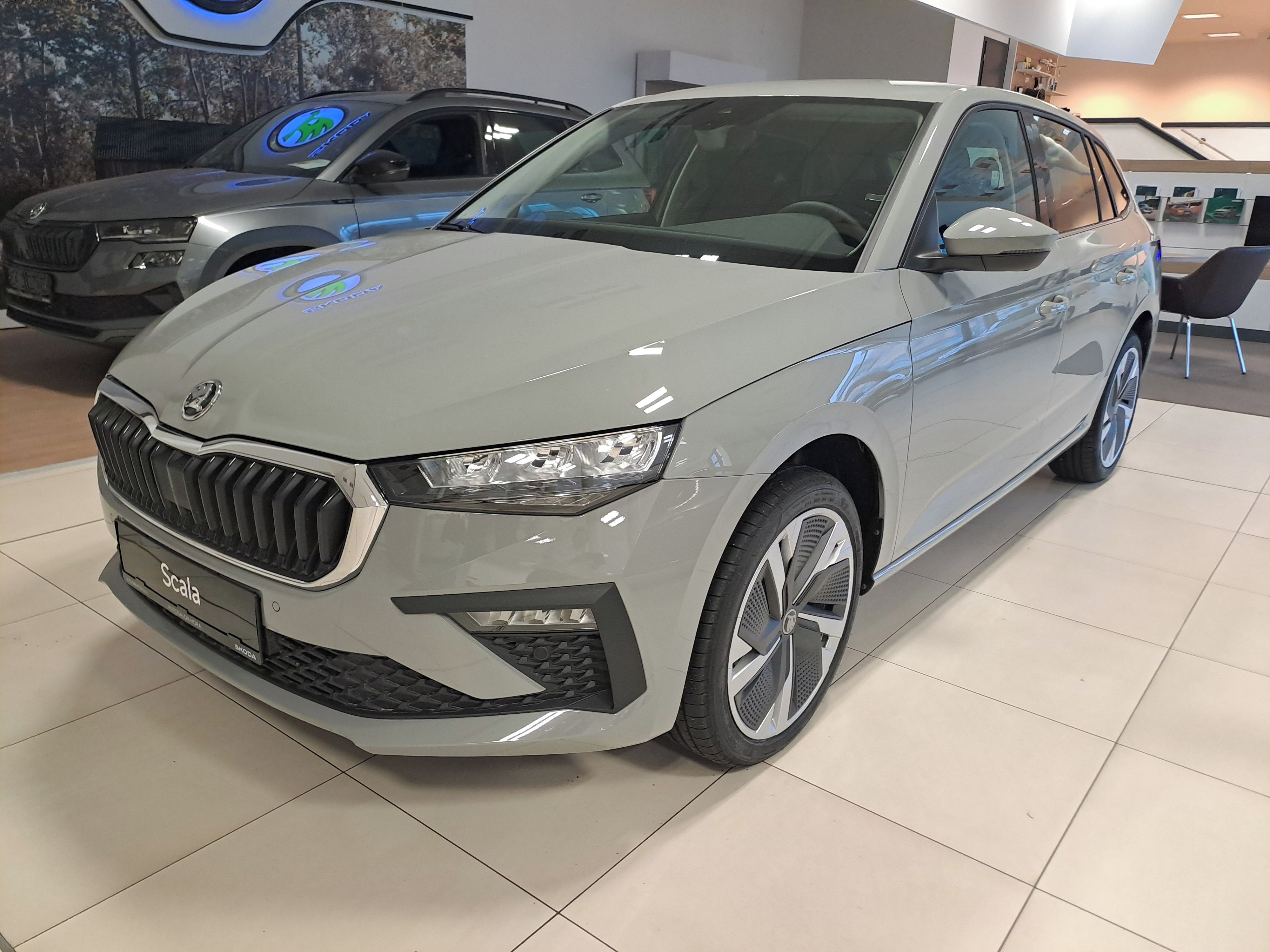 Škoda Scala, 1,0 TSI 85kW DSG - fotka 2