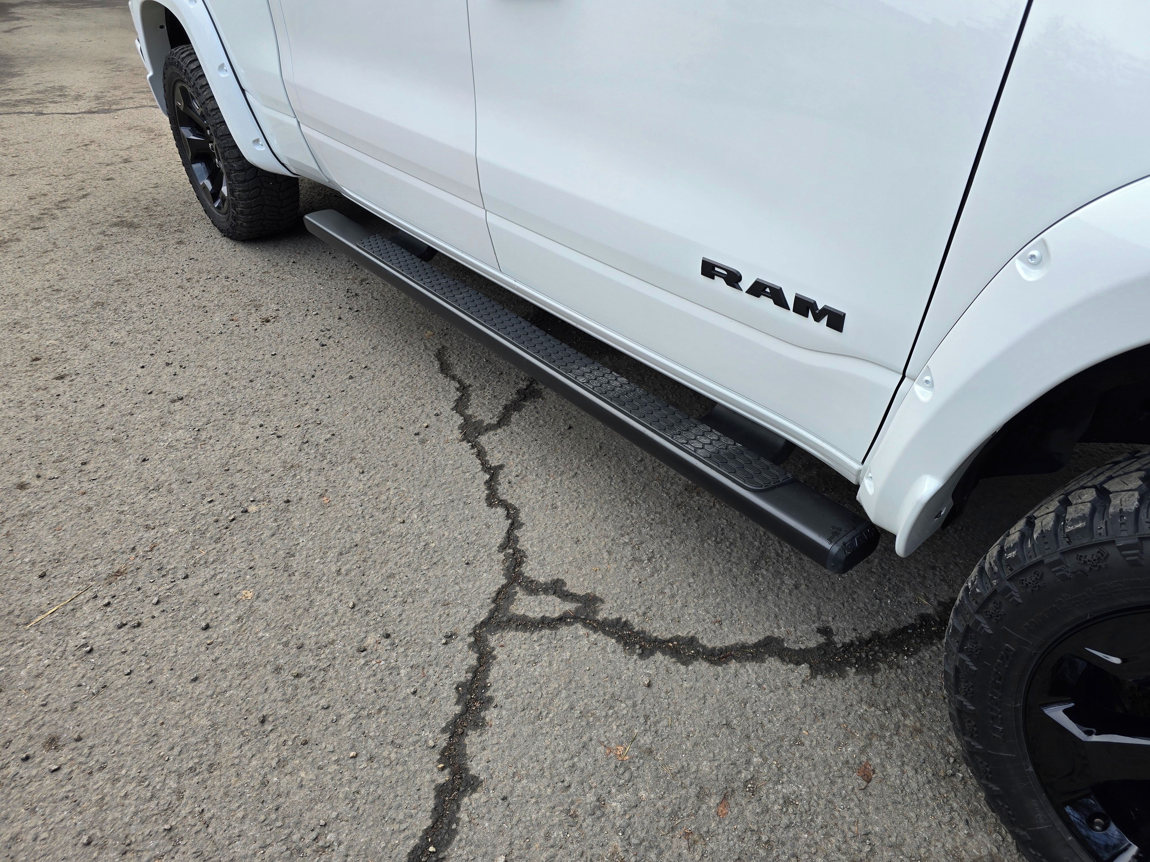 Dodge Ram, Sport 4x4 5,7,XL Verze, Perleť - fotka 2