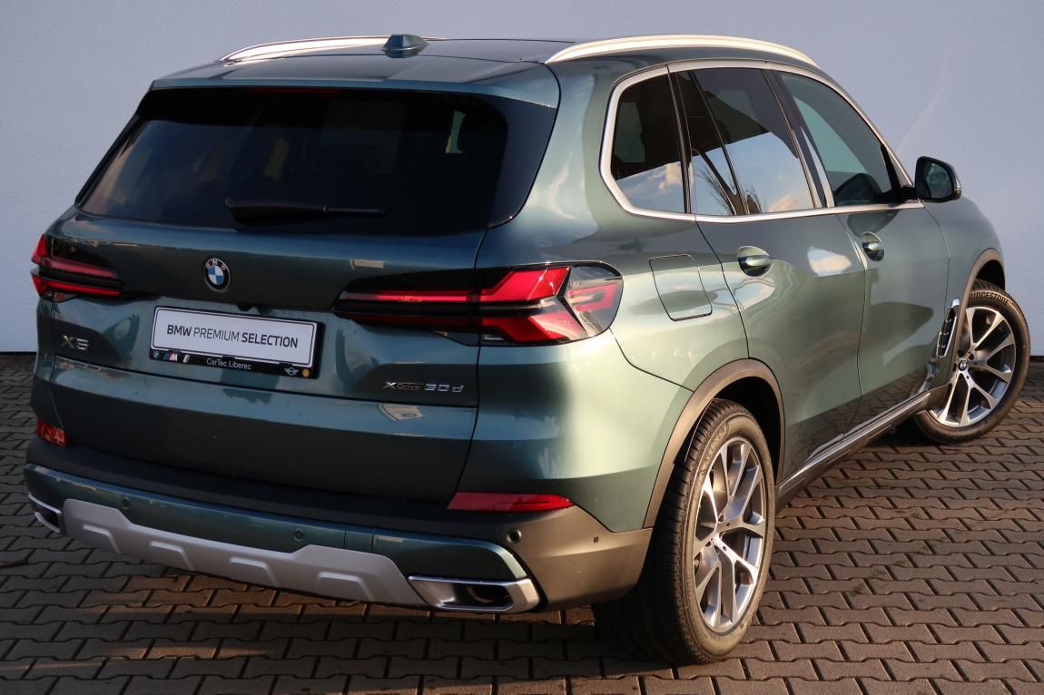 BMW X5, xDrive30d - fotka 3