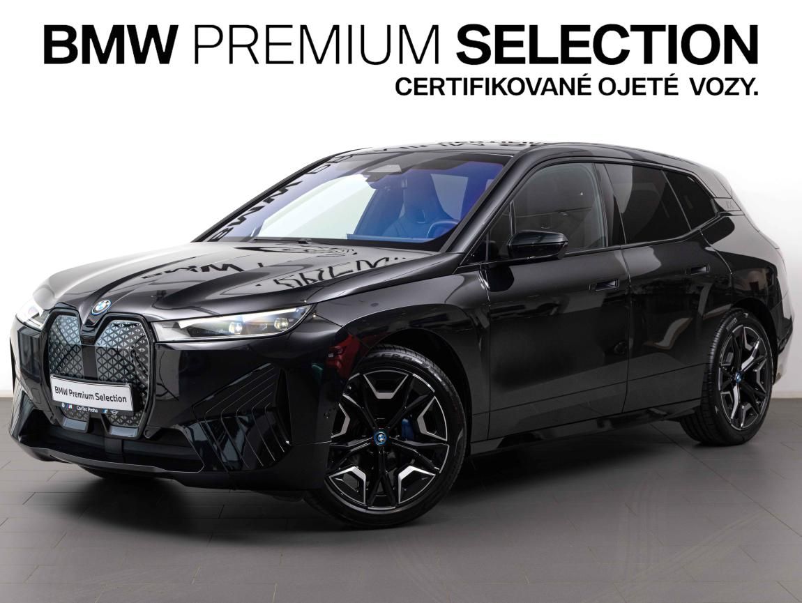 BMW iX, xDrive40