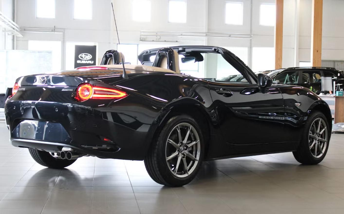 Mazda MX-5, 1.5 SKYACTIV-G ND3 Kůže Kam. - fotka 3