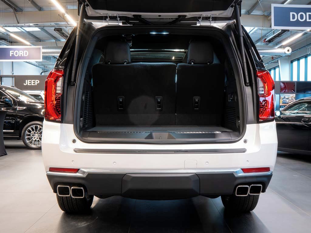 GMC Yukon, 6.2 V8 Denali Reserve Package - fotka 6