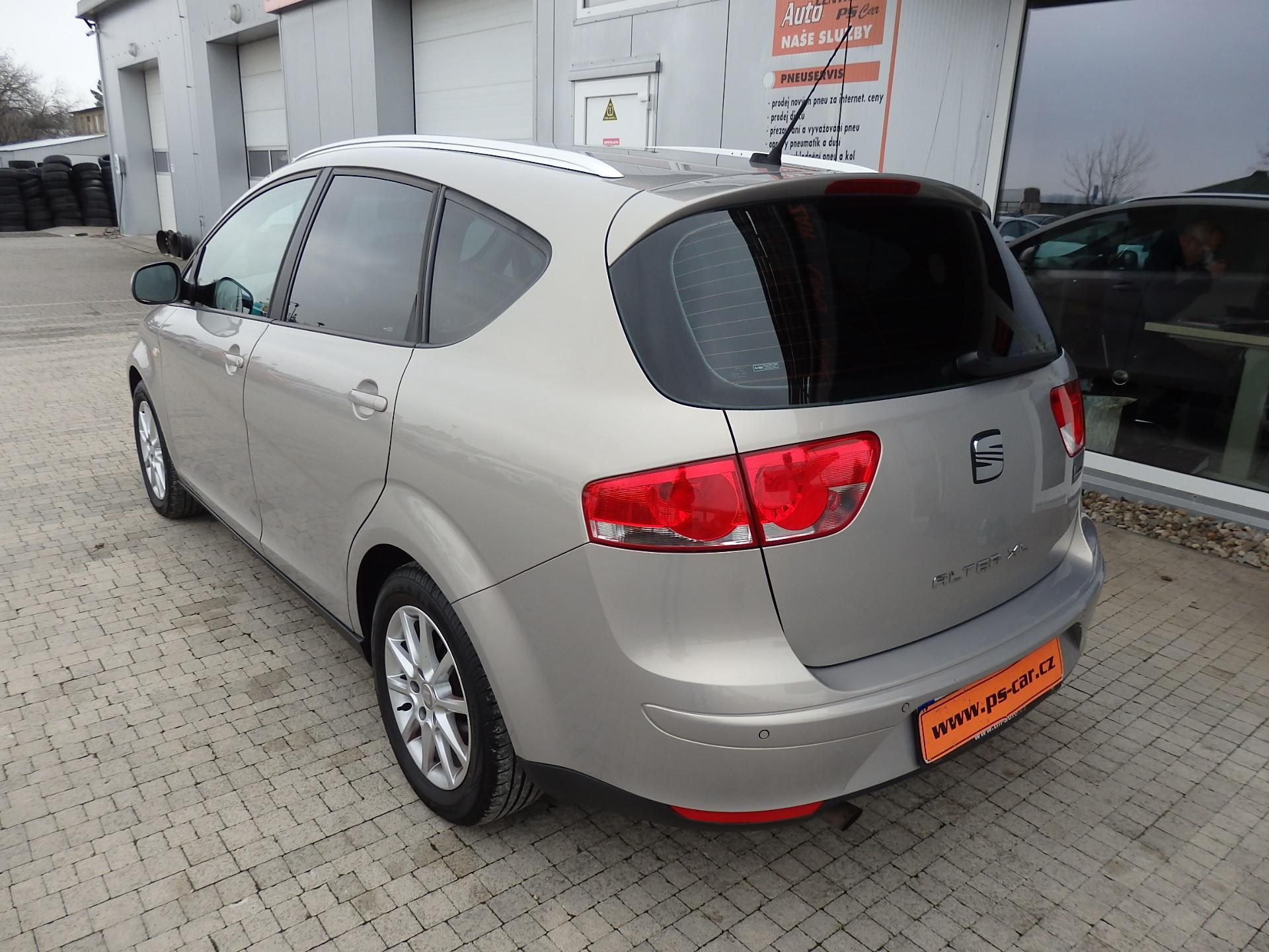 Seat Altea, XL 1.6 TDI 77kW DSG, 10xAIRBAG - fotka 5