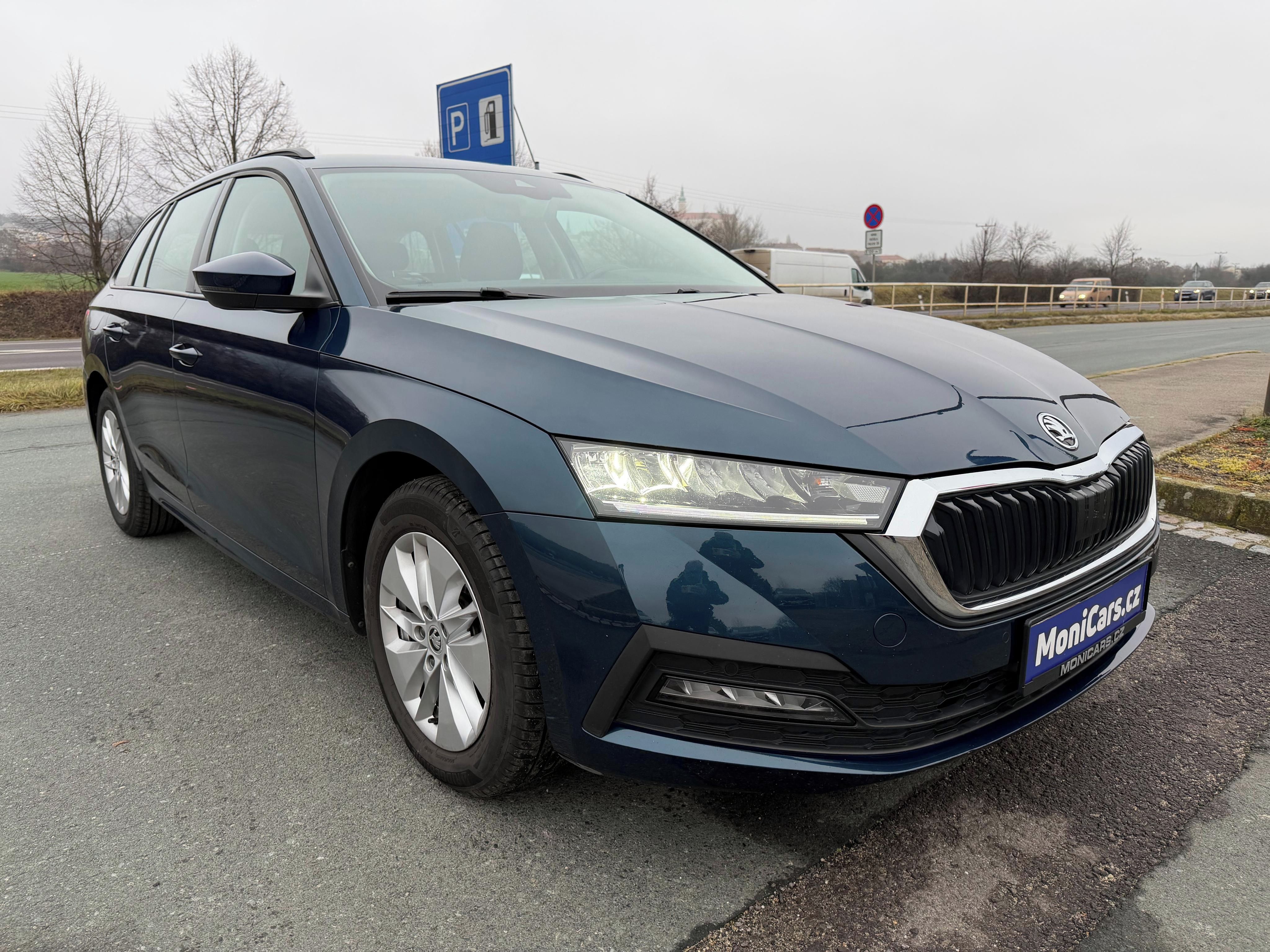 Škoda Octavia, 2.0 TDi DSG, DPH - fotka 3