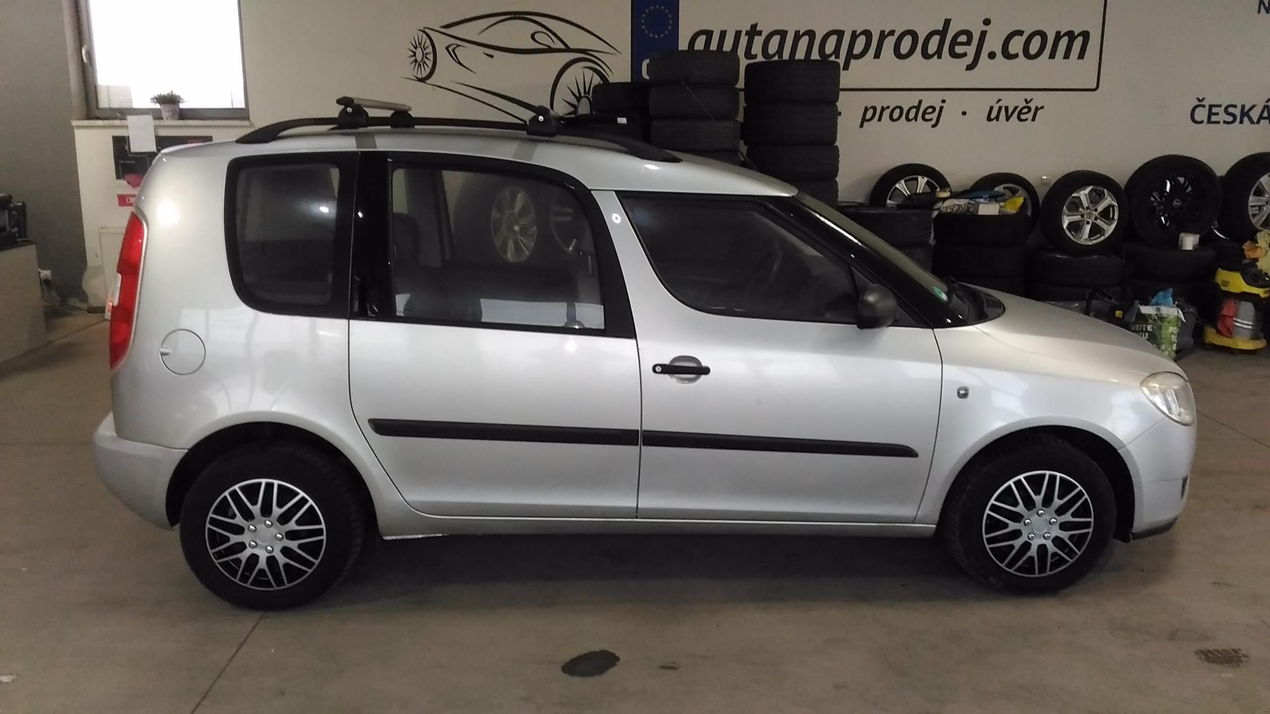Škoda Roomster, 1,4MPI,63KW,KLIMA,NOVÉ ROZVODY - fotka 4