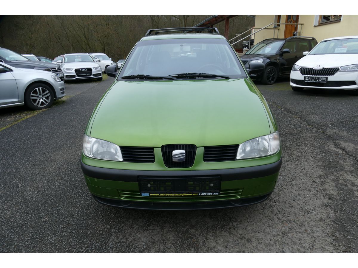 Seat Cordoba, 1,6 55KW KLIMA - fotka 2