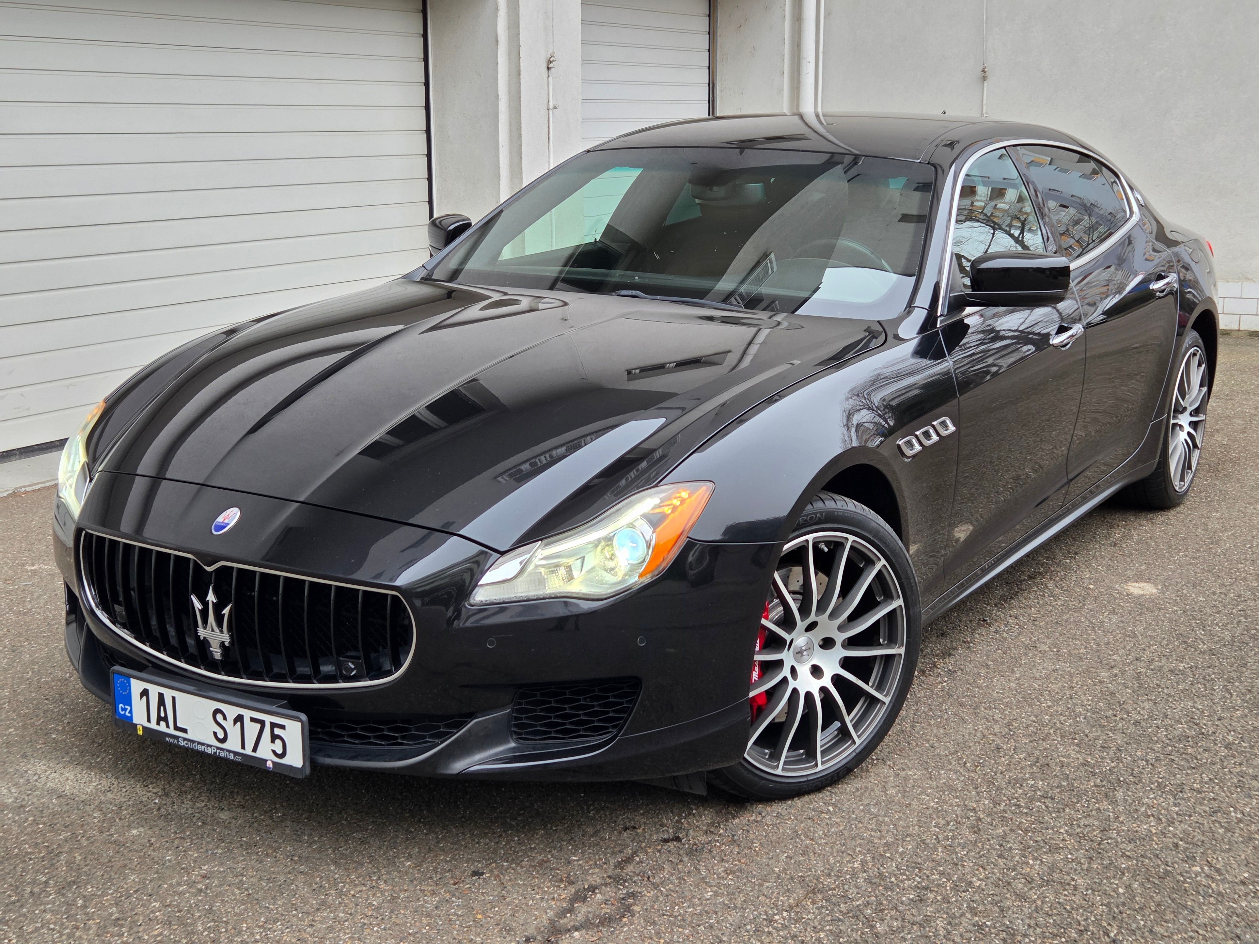 Maserati Quattroporte, S Q4 3.0i V6 2.maj Nové ČR