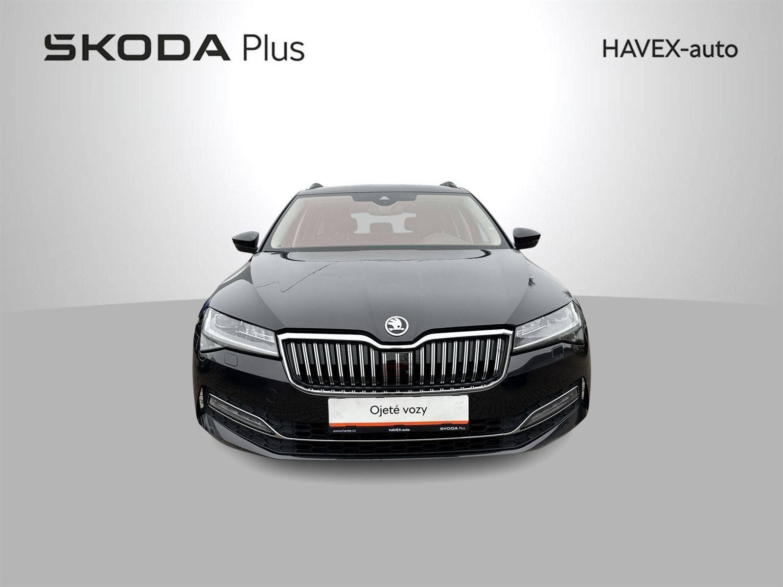 Škoda Superb, Combi 2.0 TDI DSG Style - fotka 4