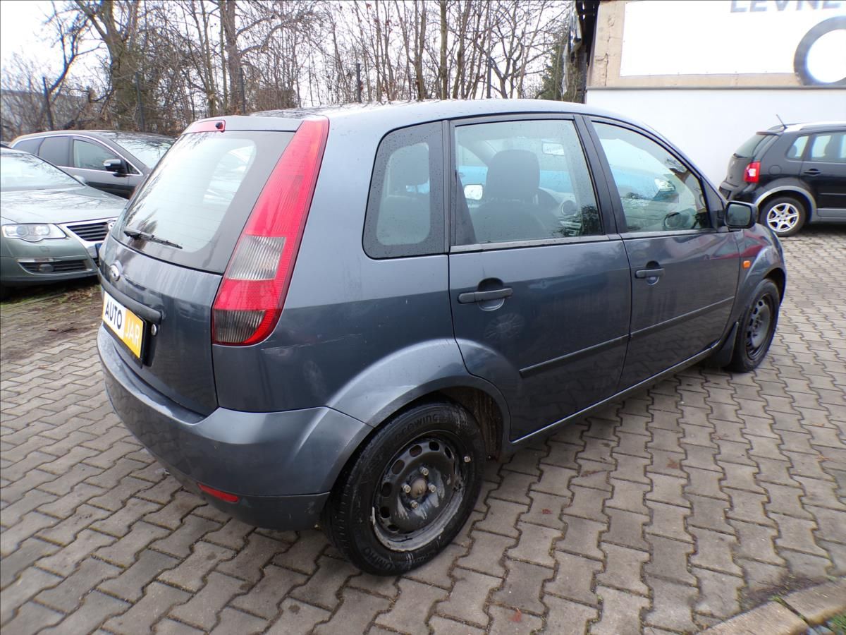 Ford Fiesta, 1,3 i  KLIMATIZACE - fotka 4