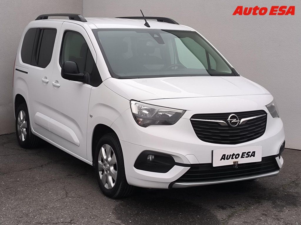 Opel Combo, 1.5CDTi,1.maj,ČR,Elegance