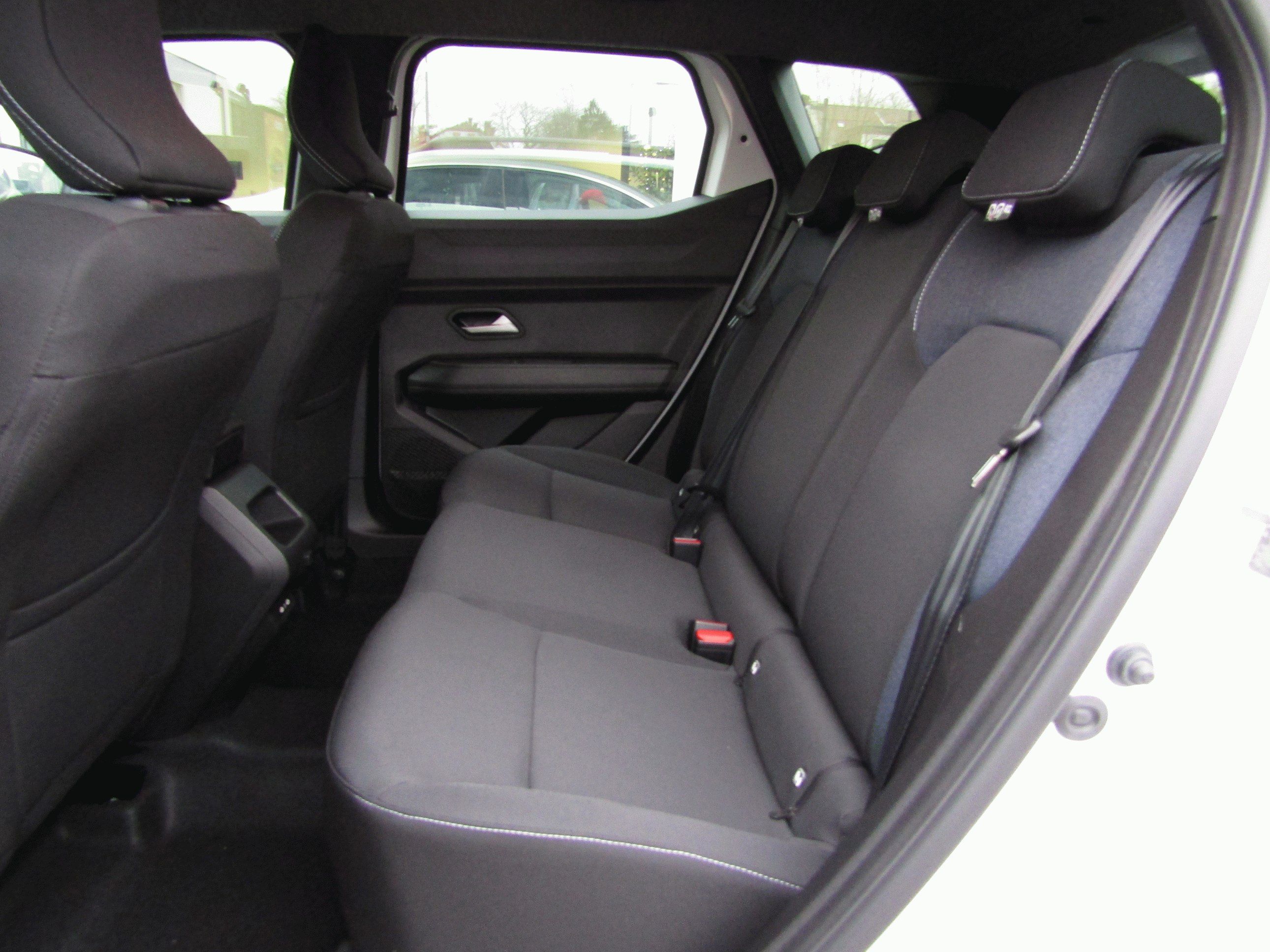Dacia Duster, TCe 130 Expression 4x4 - fotka 6