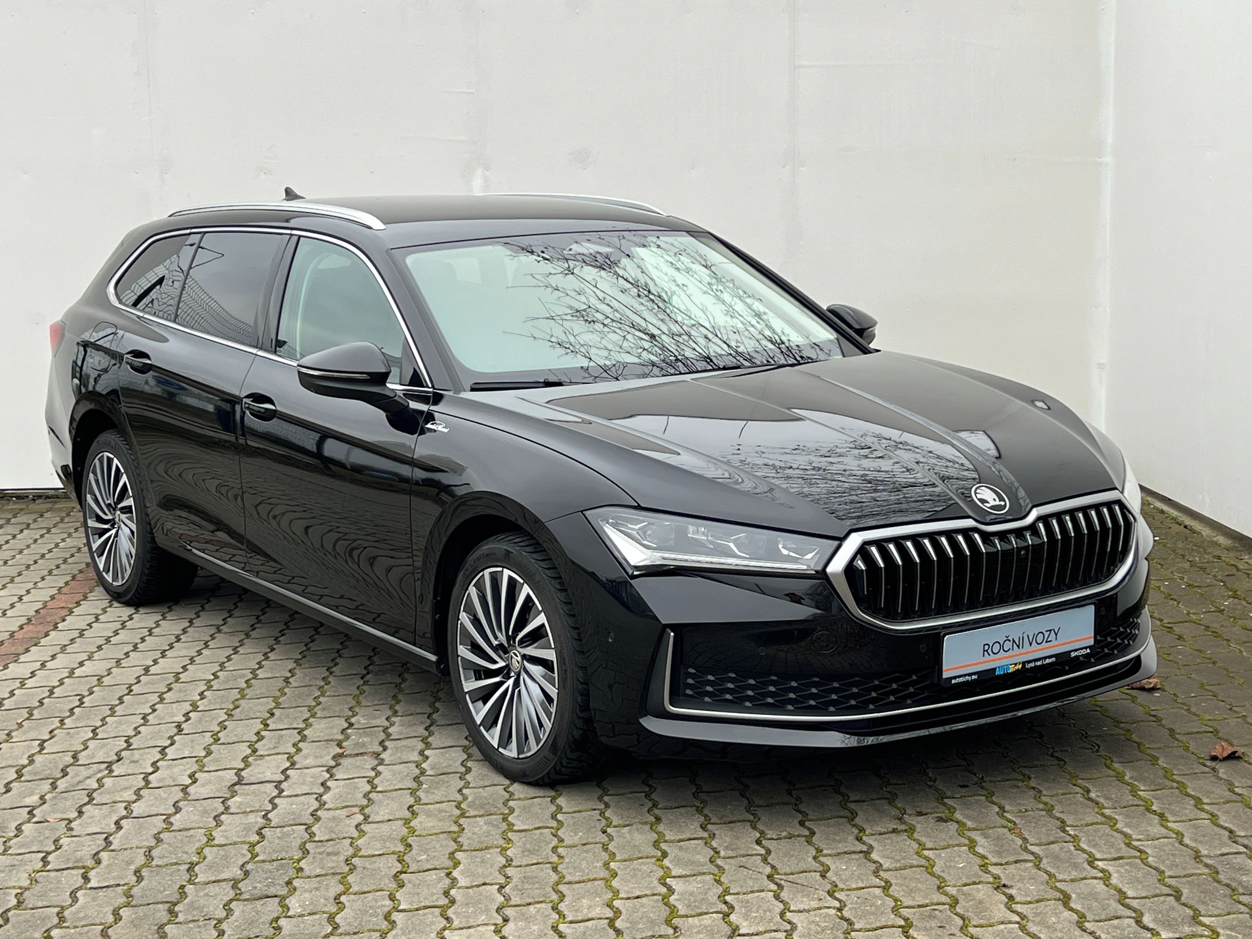Škoda Superb, 2.0 TDI / 142 kW 4x4 L&K - fotka 3
