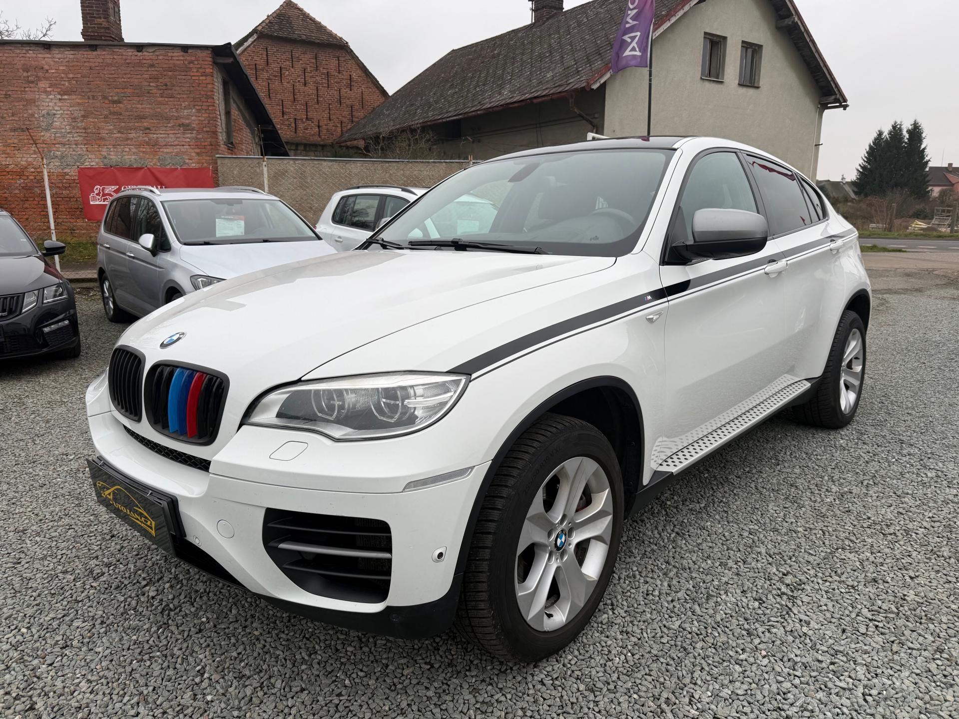 BMW X6, M50d - fotka 3