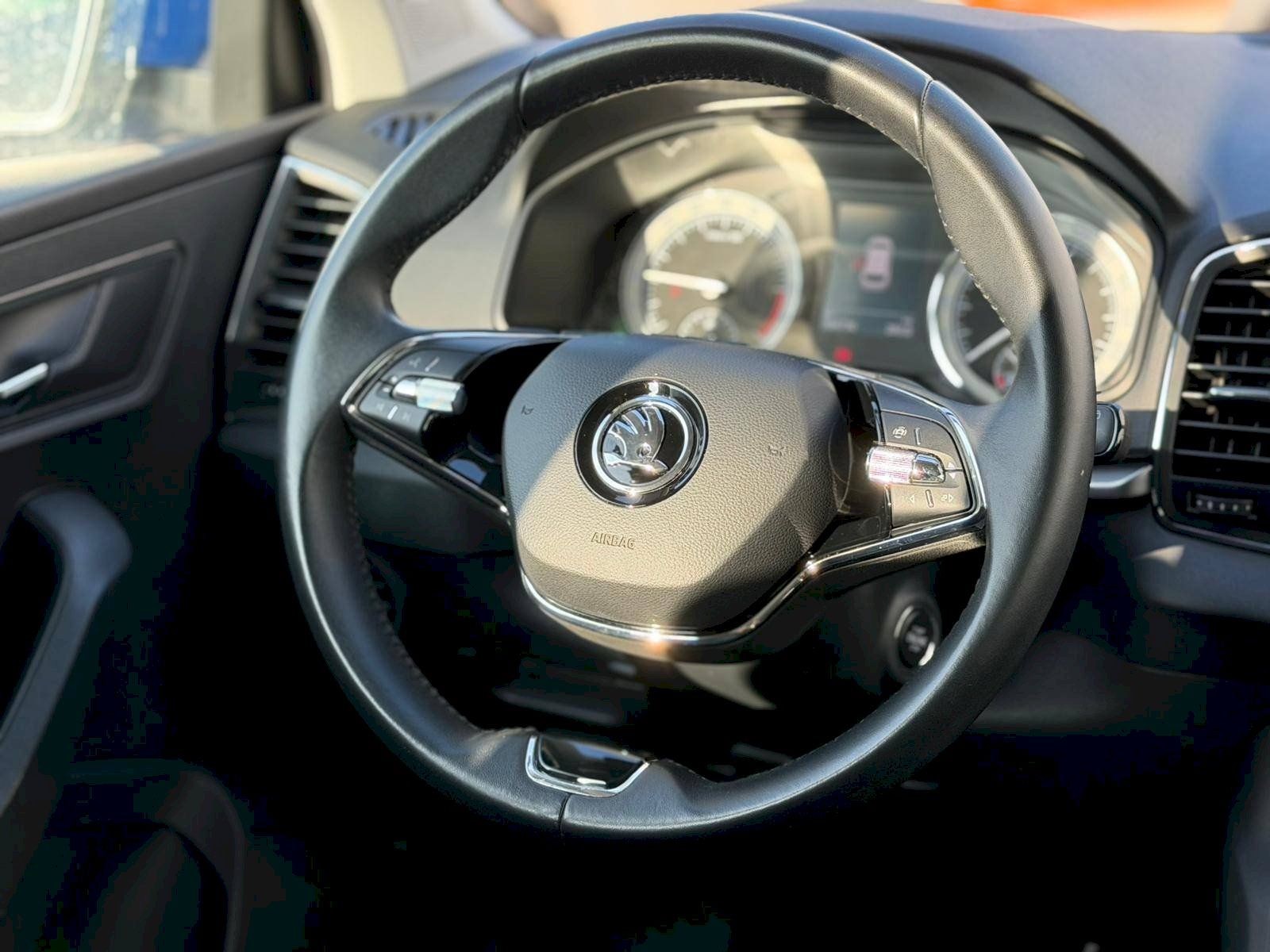 Škoda Karoq, Ambition 2,0 TDI 85 kW 6° MP - fotka 6