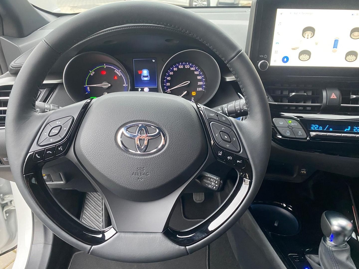 Toyota C-HR, 2,0 Hybrid E-CVT STYLE - fotka 2
