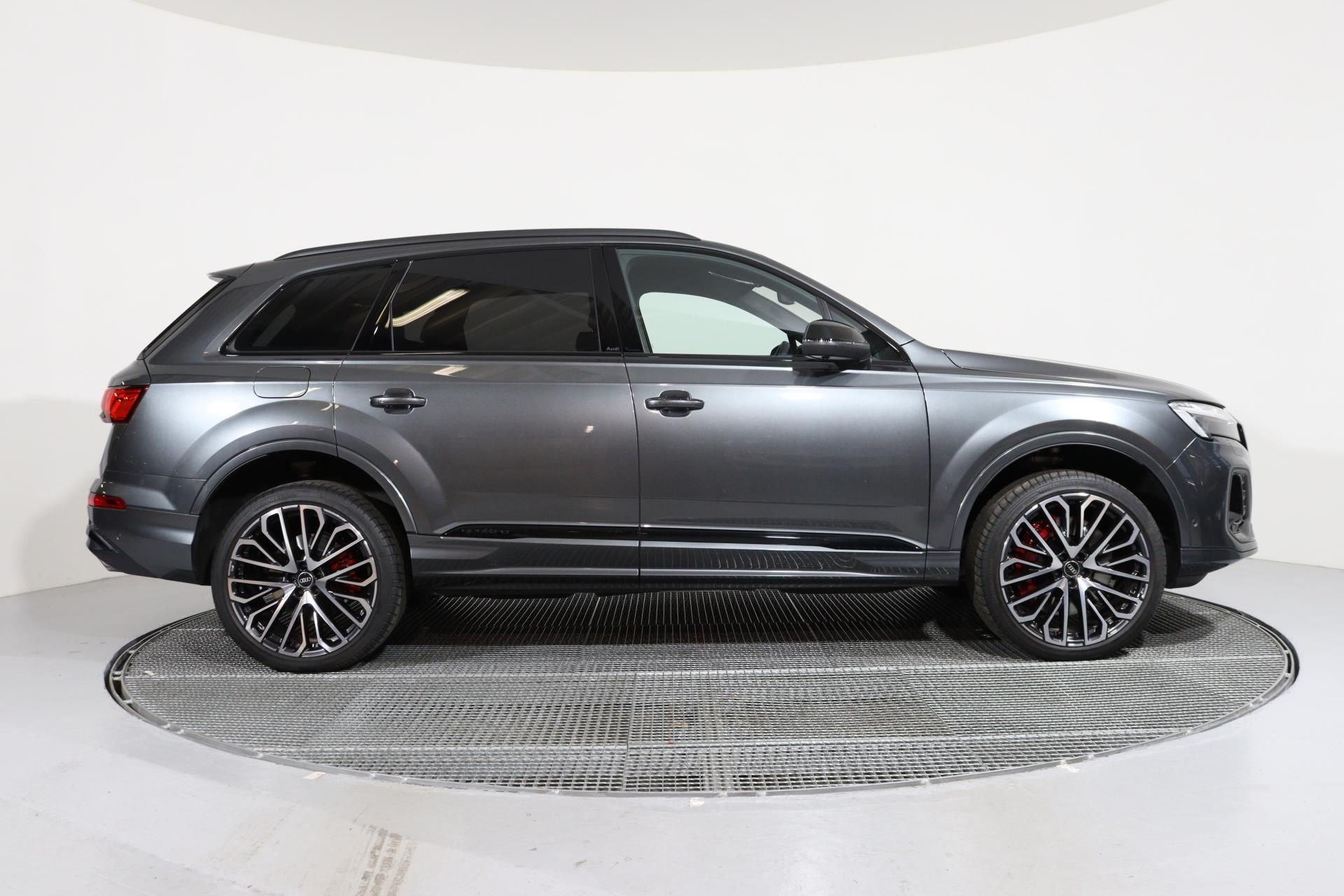 Audi Q7, Sline 60 TFSI e quattro tiptro - fotka 3