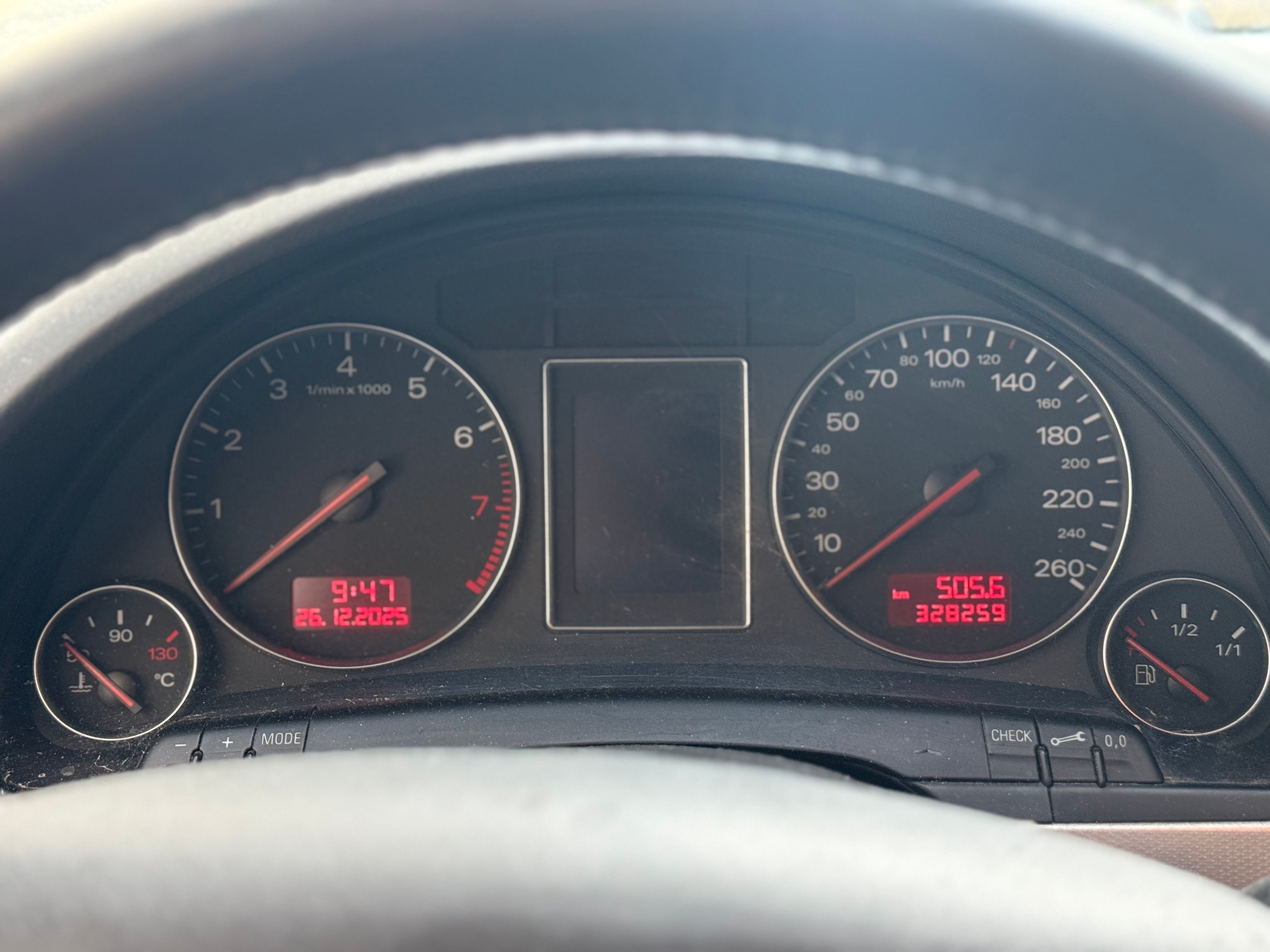 Audi A4 Avant, nové LPG - platná TK, tažné - fotka 5