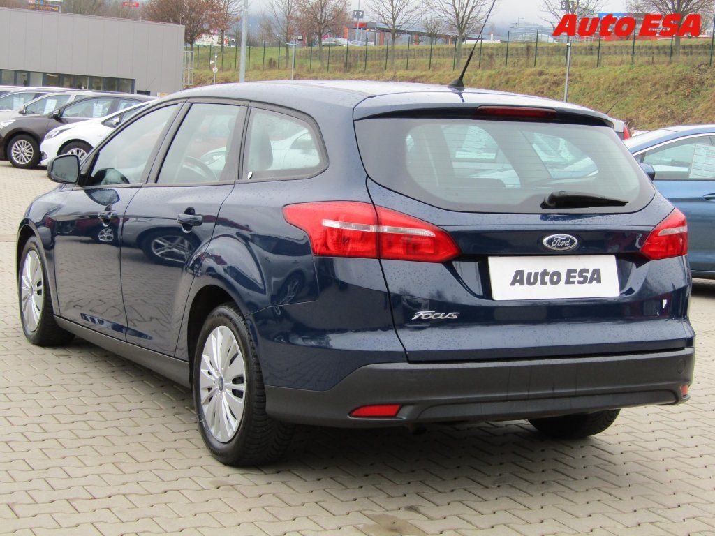 Ford Focus, 1.5TDCi,ČR,AC,temp - fotka 4