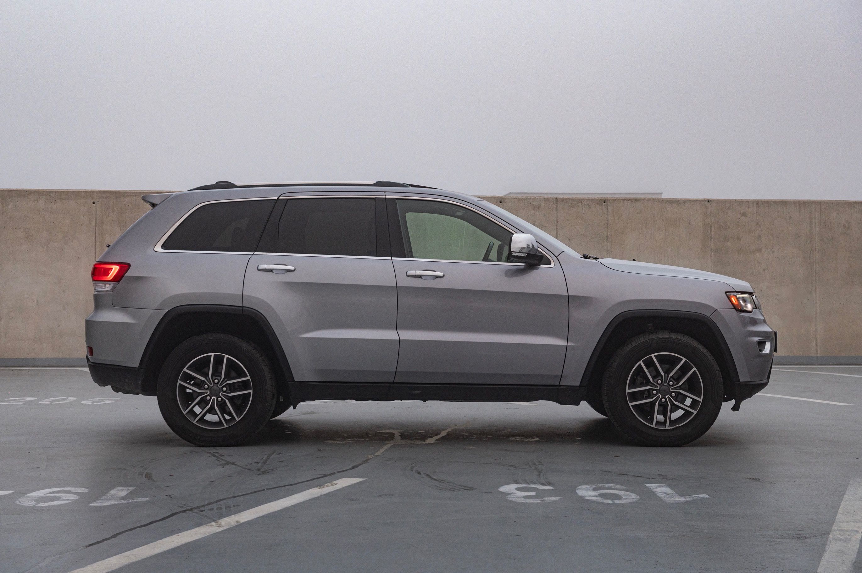 Jeep Grand Cherokee, 3.6 V6 4x4 Limited - fotka 4