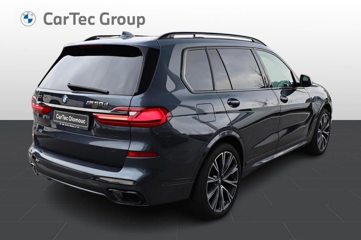 BMW X7, M50d - fotka 5