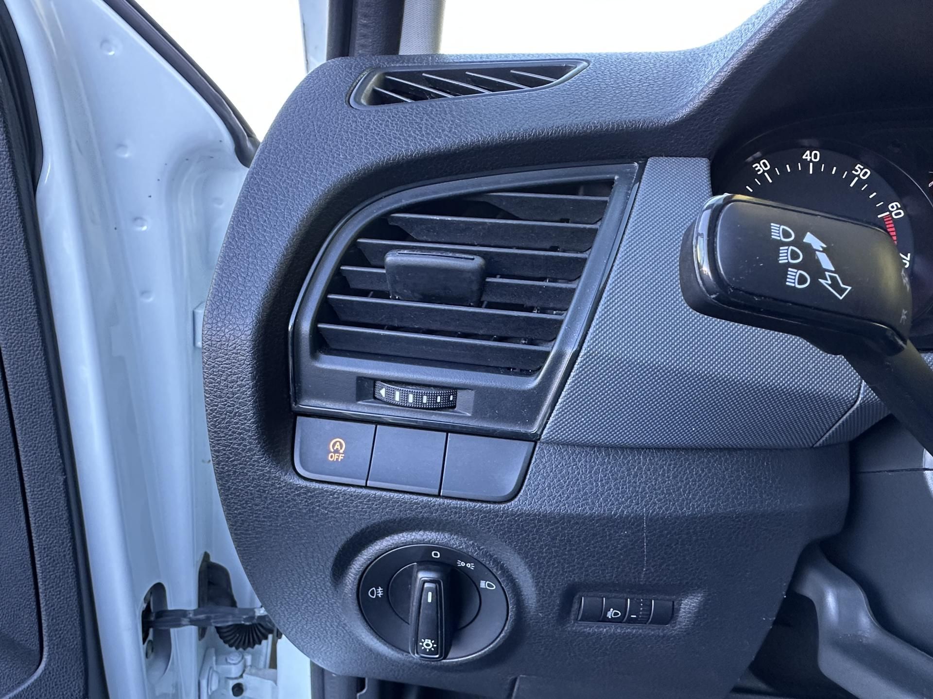 Škoda Fabia, 1.0*40kW * KLIMA * 1.Maj. * - fotka 6