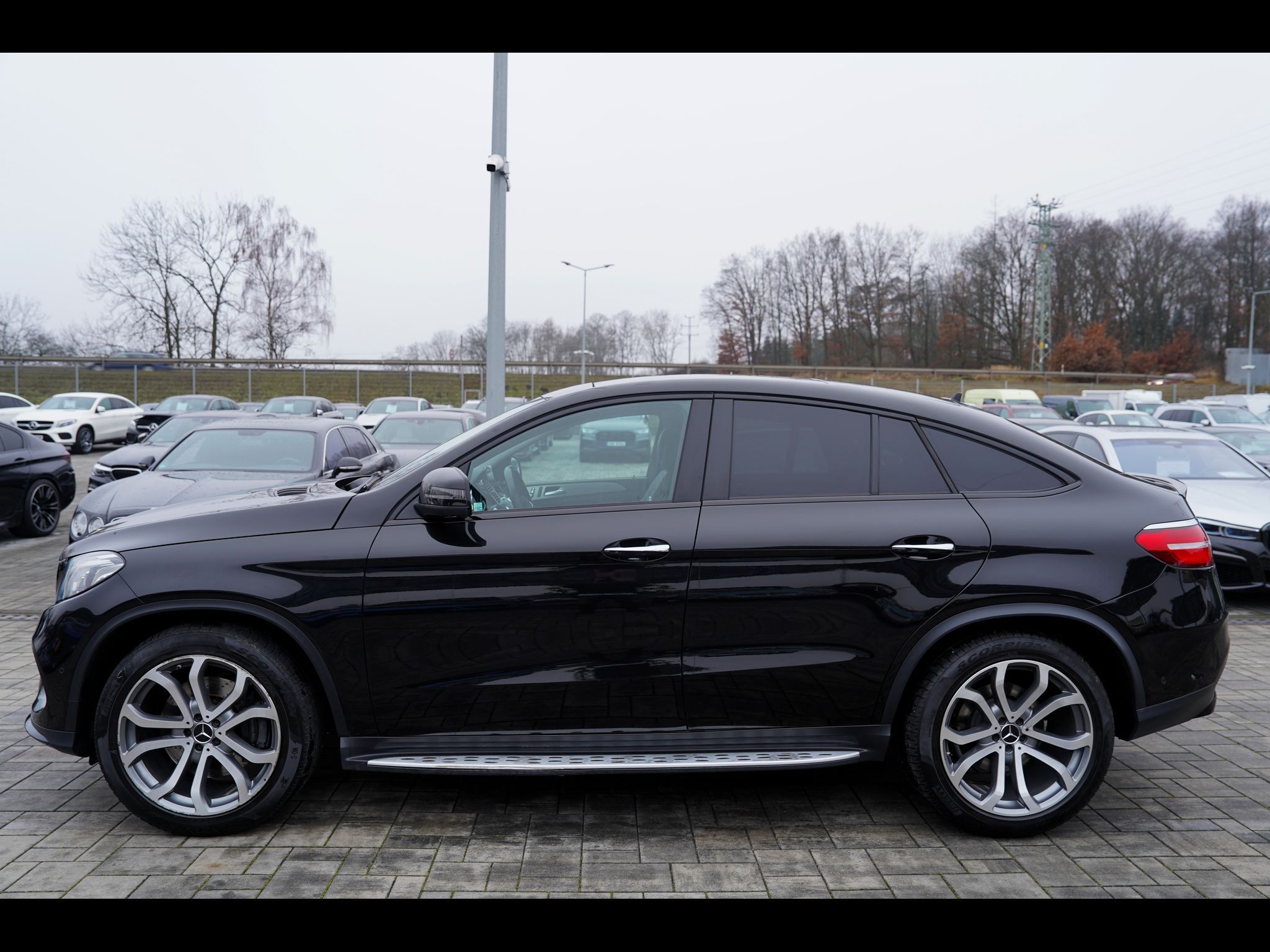 Mercedes-Benz GLE, GLE43 AMG 4Matic/9AT/370PS/DPH - fotka 3