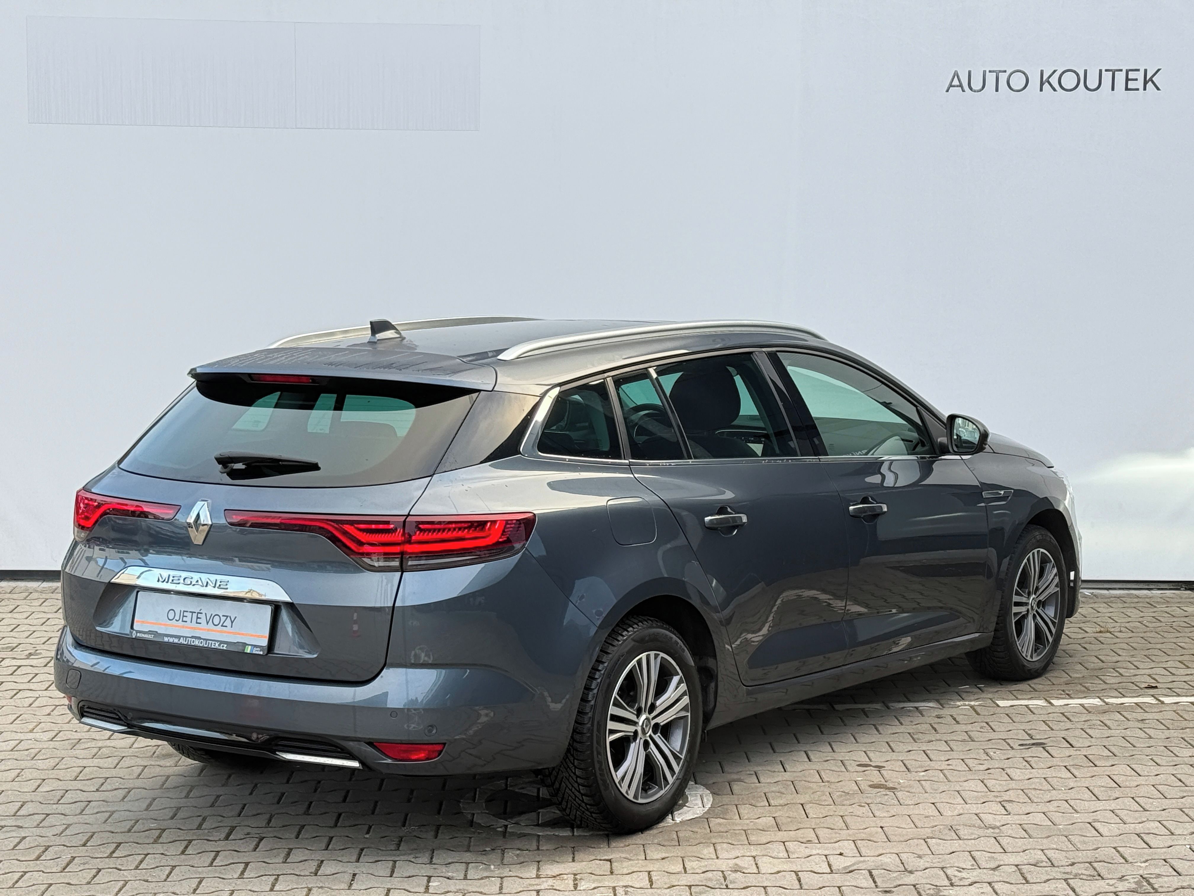 Renault Mégane, 1.3TCe 140PS AT CZ DPH - fotka 2
