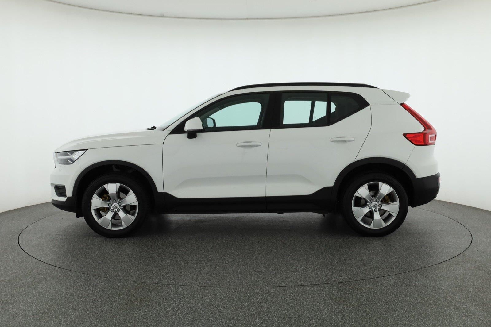 Volvo XC40, T3, NOVÁ CENA, Serv.kniha - fotka 3