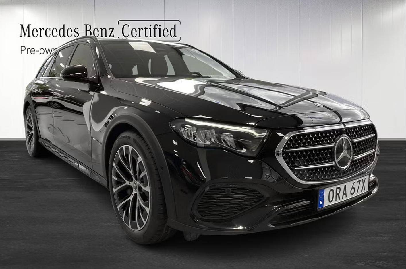 Mercedes-Benz Třídy E, 300d e AllTerrain Béžová kůže - fotka 2