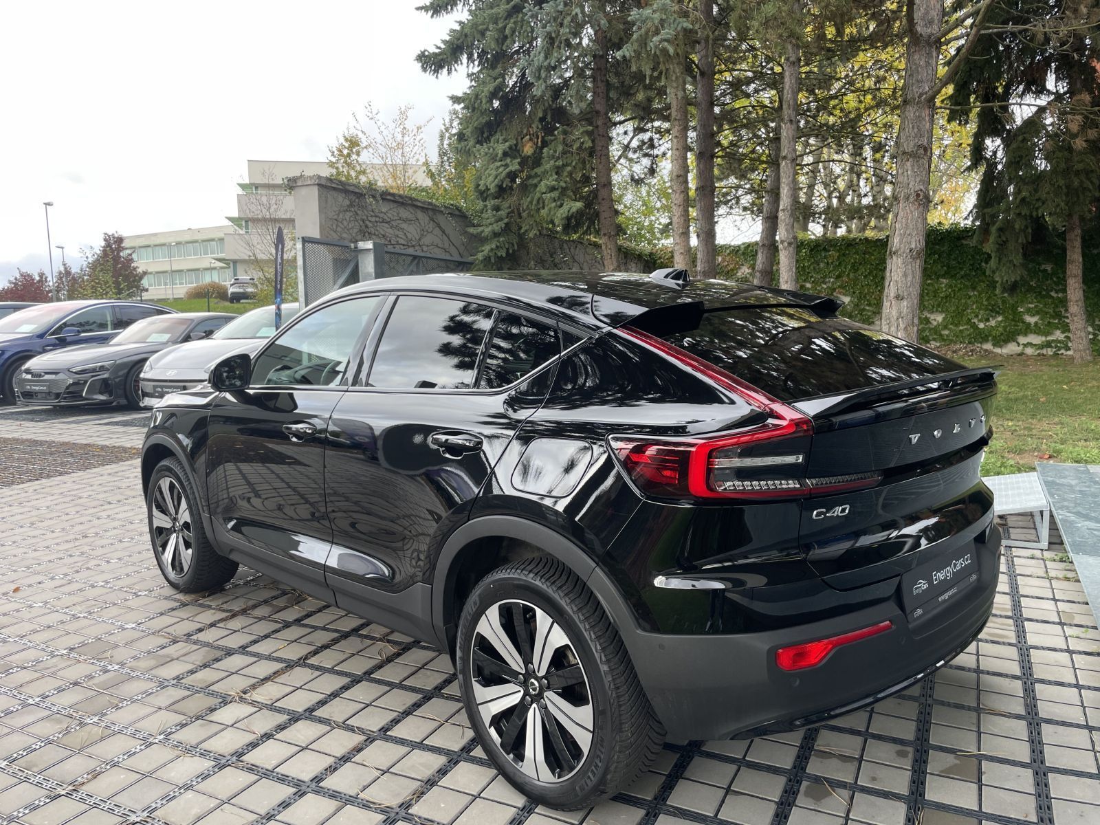 Volvo, Recharge Twin motor 82kWh - fotka 4