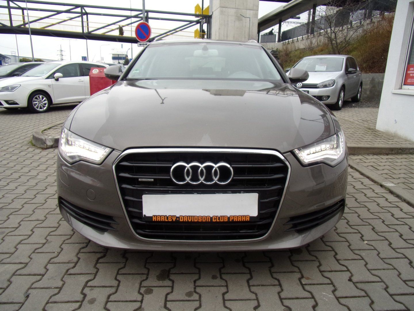 Audi A6 Avant, 3,0TDi V6 quattro - fotka 3